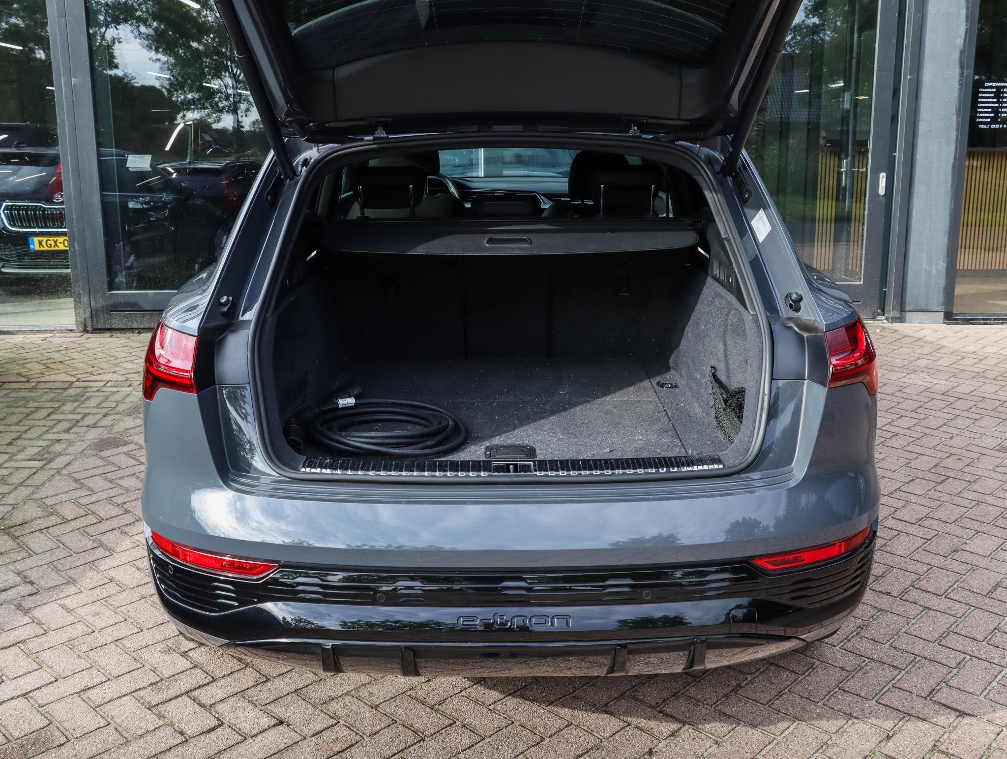 Foto van Audi Q8 55 E-tron