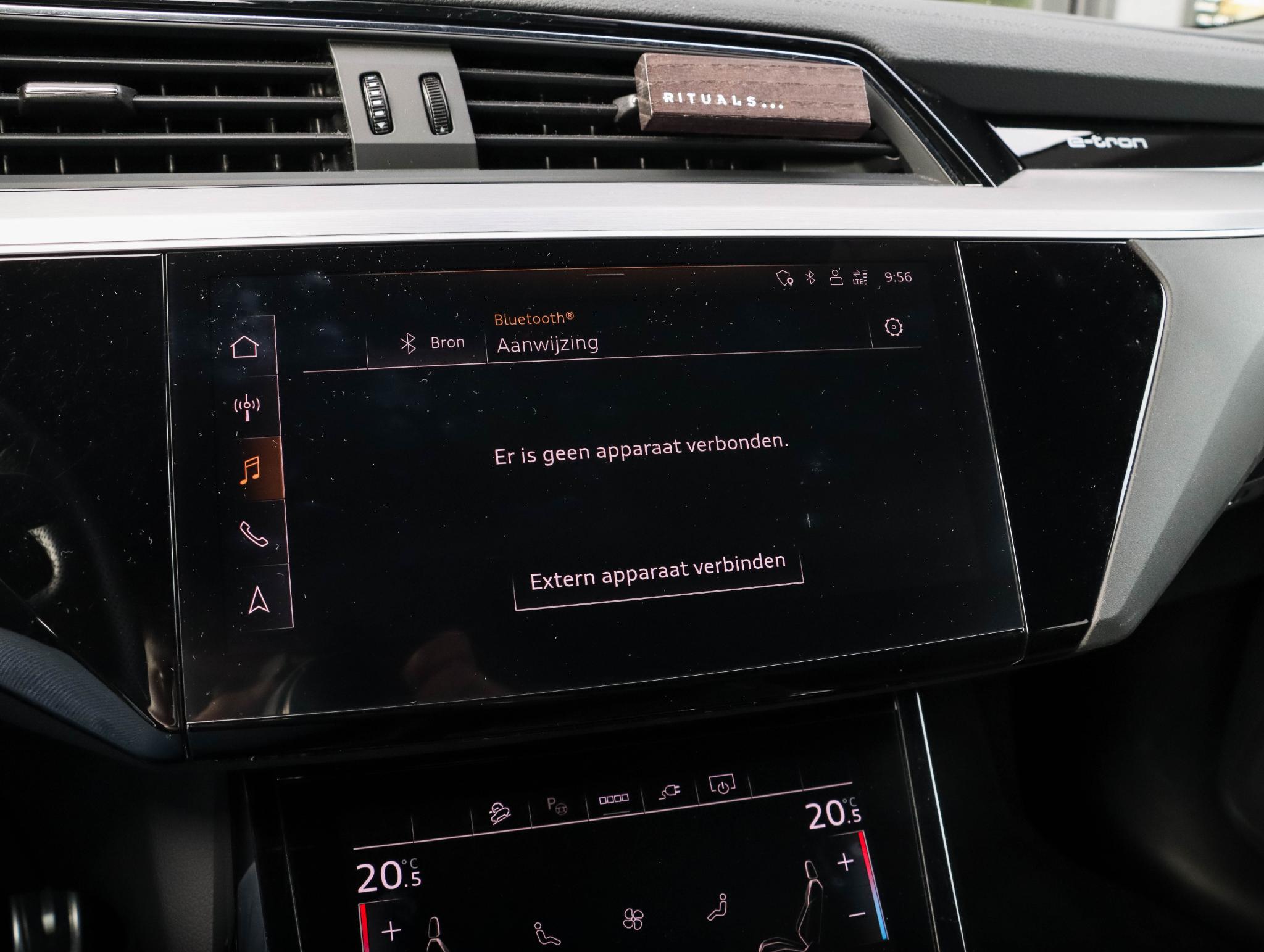 Foto van Audi Q8 55 E-tron