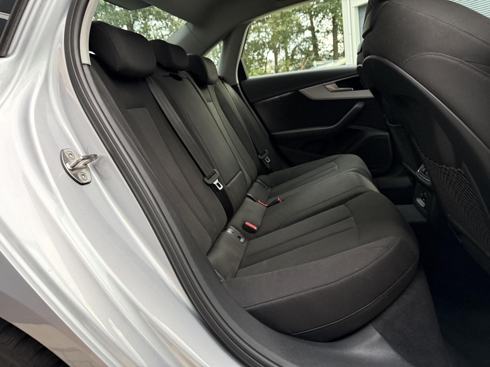 Foto van Audi A4 Limousine