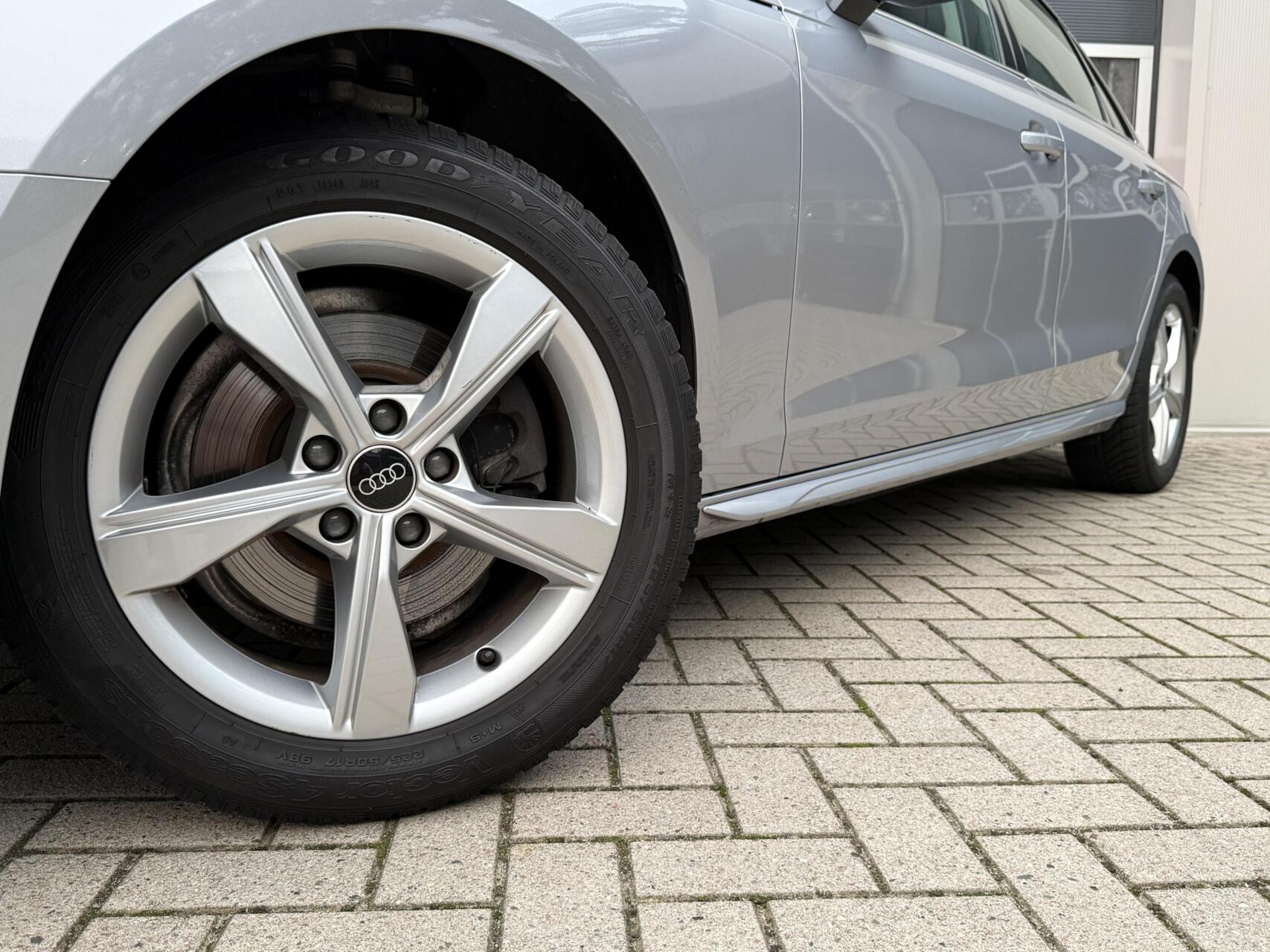 Foto van Audi A4 Limousine