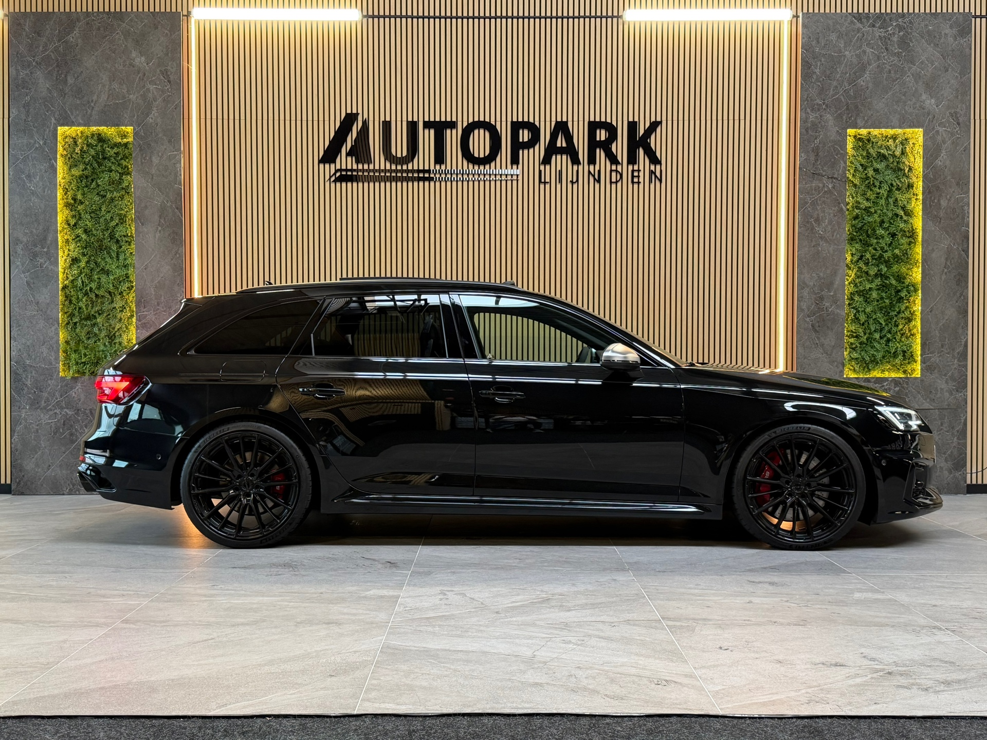 Foto van Audi A4