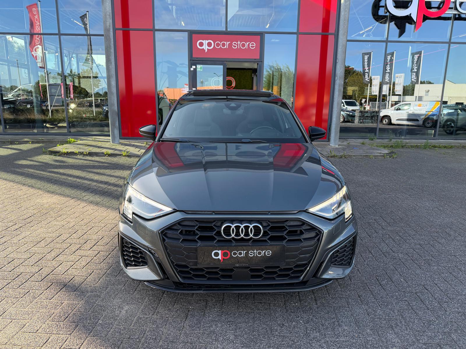 Foto van Audi S3 Sportback