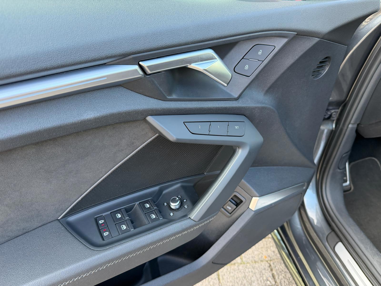Foto van Audi S3 Sportback
