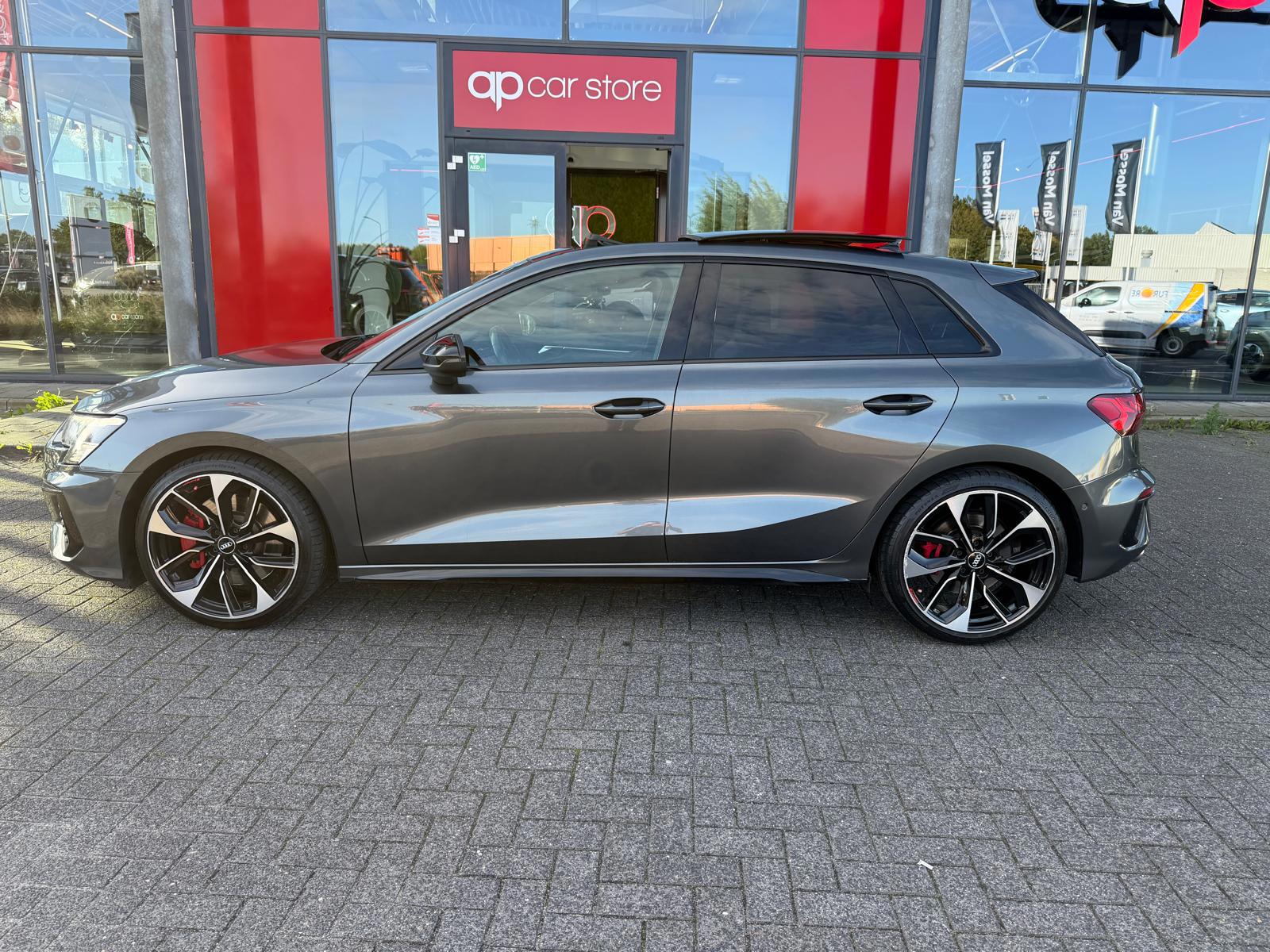 Foto van Audi S3 Sportback