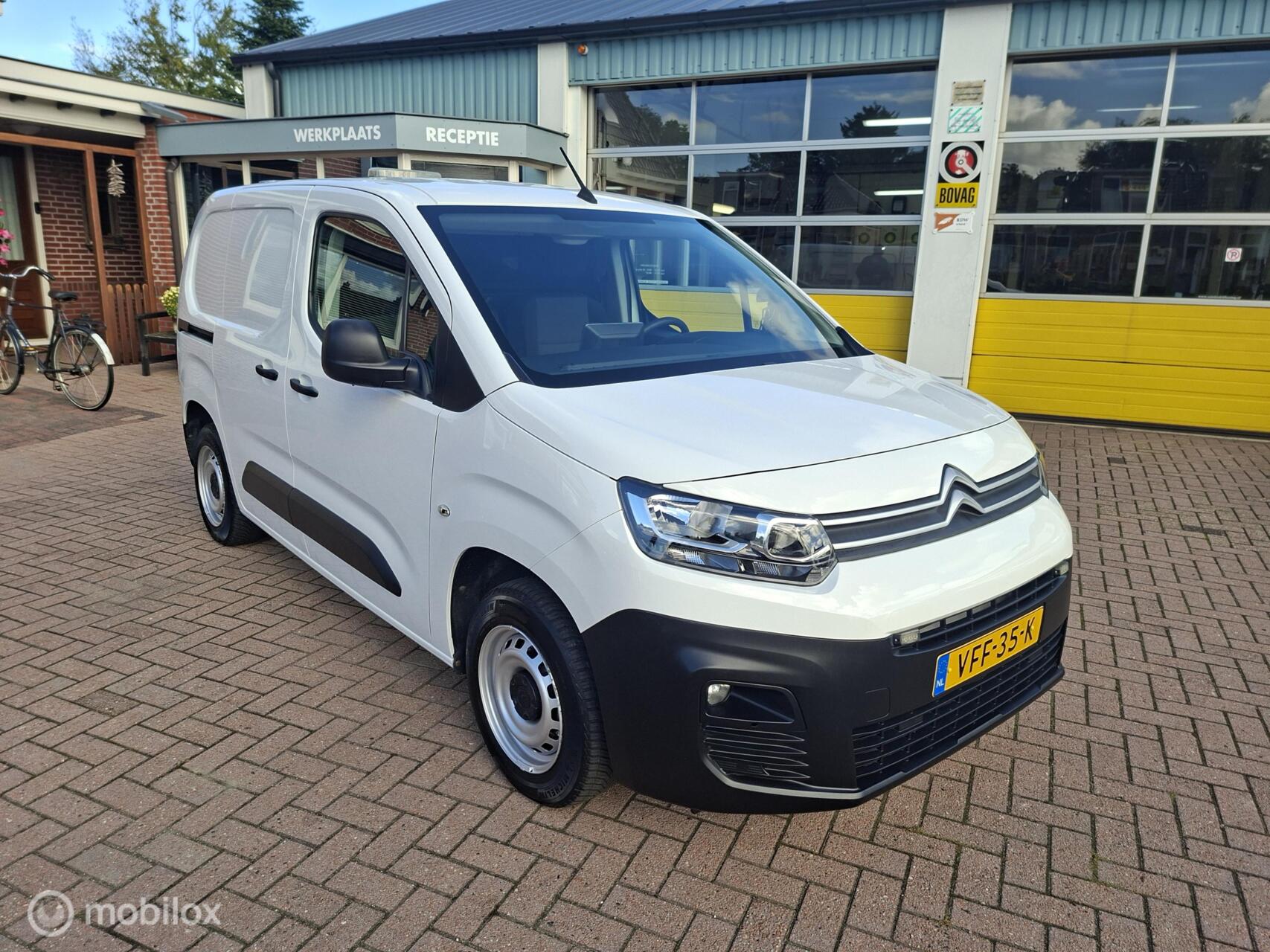 Citroen Berlingo 1.5 BlueHDI Club 3 Persoons !  Marge auto !! 2020 - voorkant