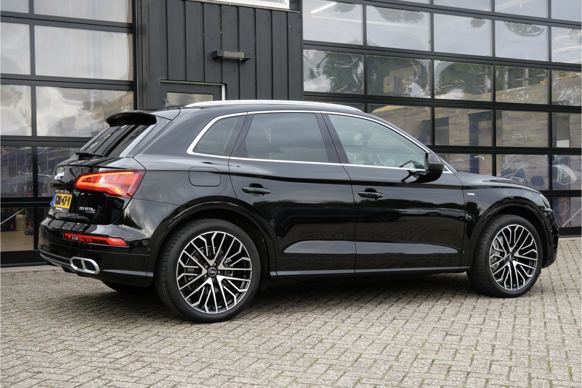 Foto van Audi Q5 55 TFSI E
