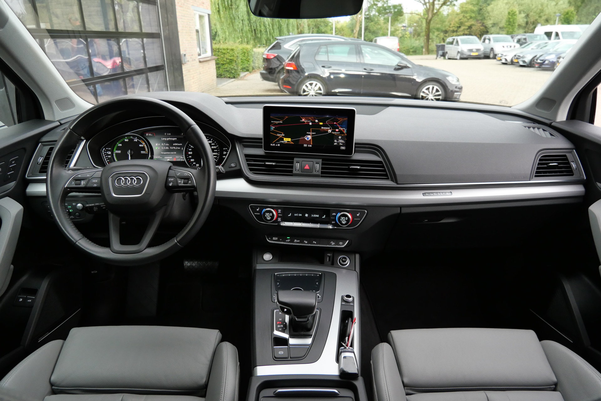 Foto van Audi Q5 55 TFSI E