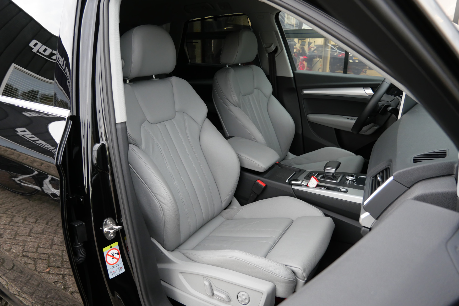 Foto van Audi Q5 55 TFSI E