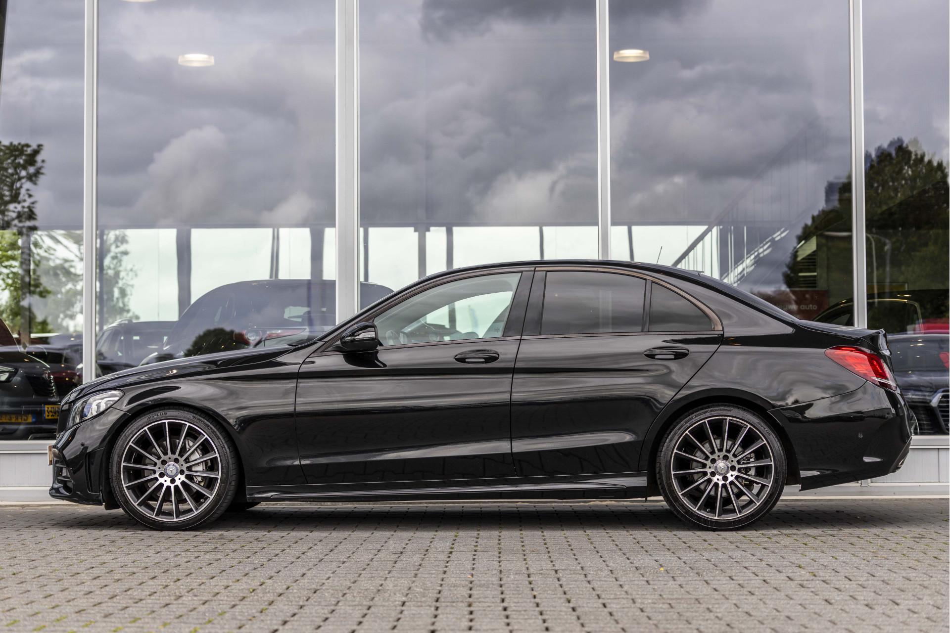 Foto van Mercedes-Benz C 200