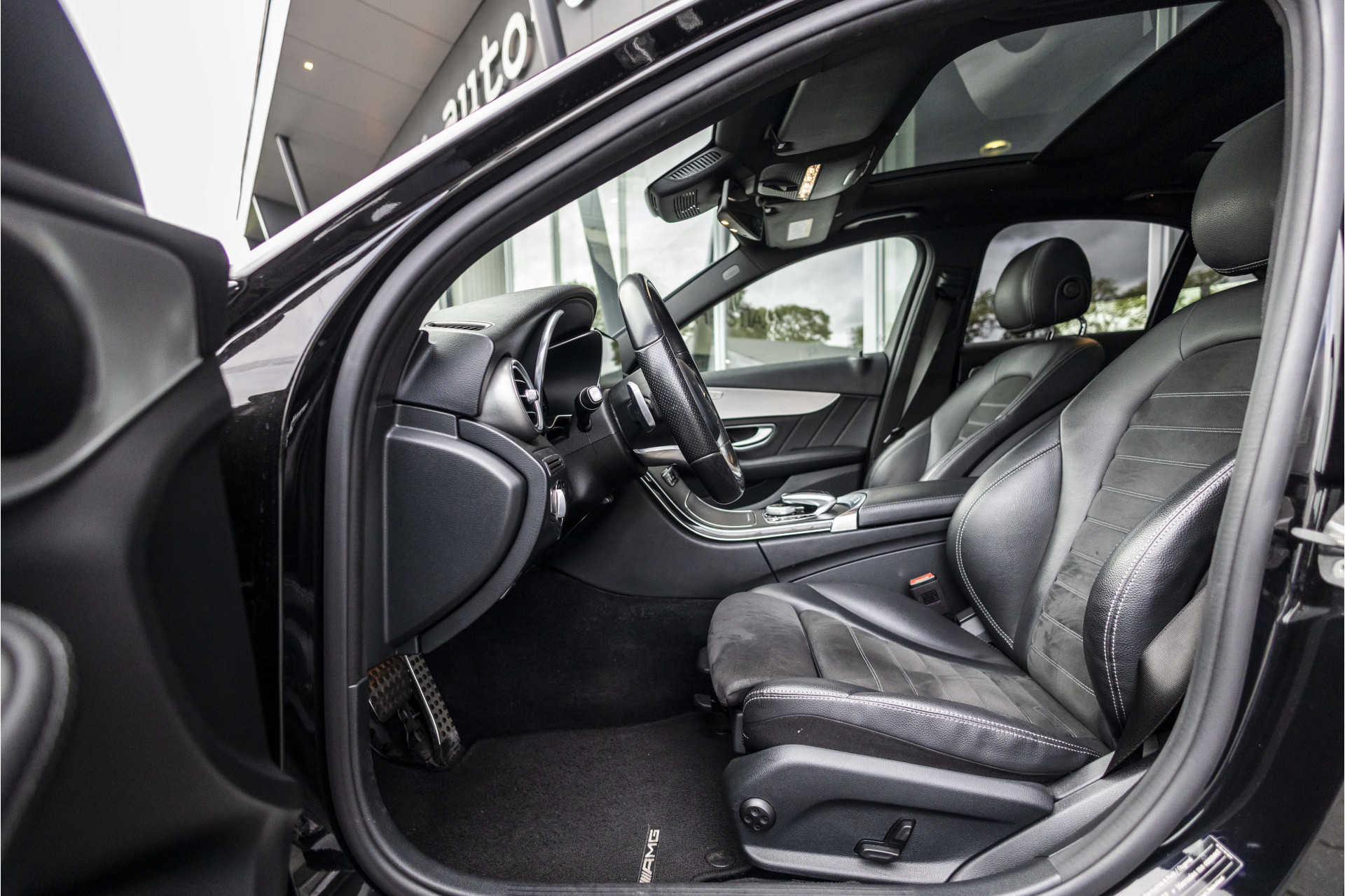 Foto van Mercedes-Benz C 200