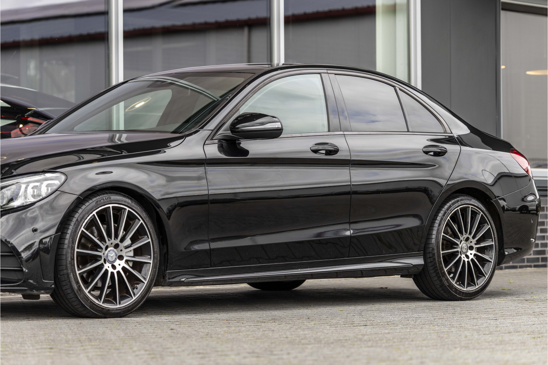 Foto van Mercedes-Benz C 200