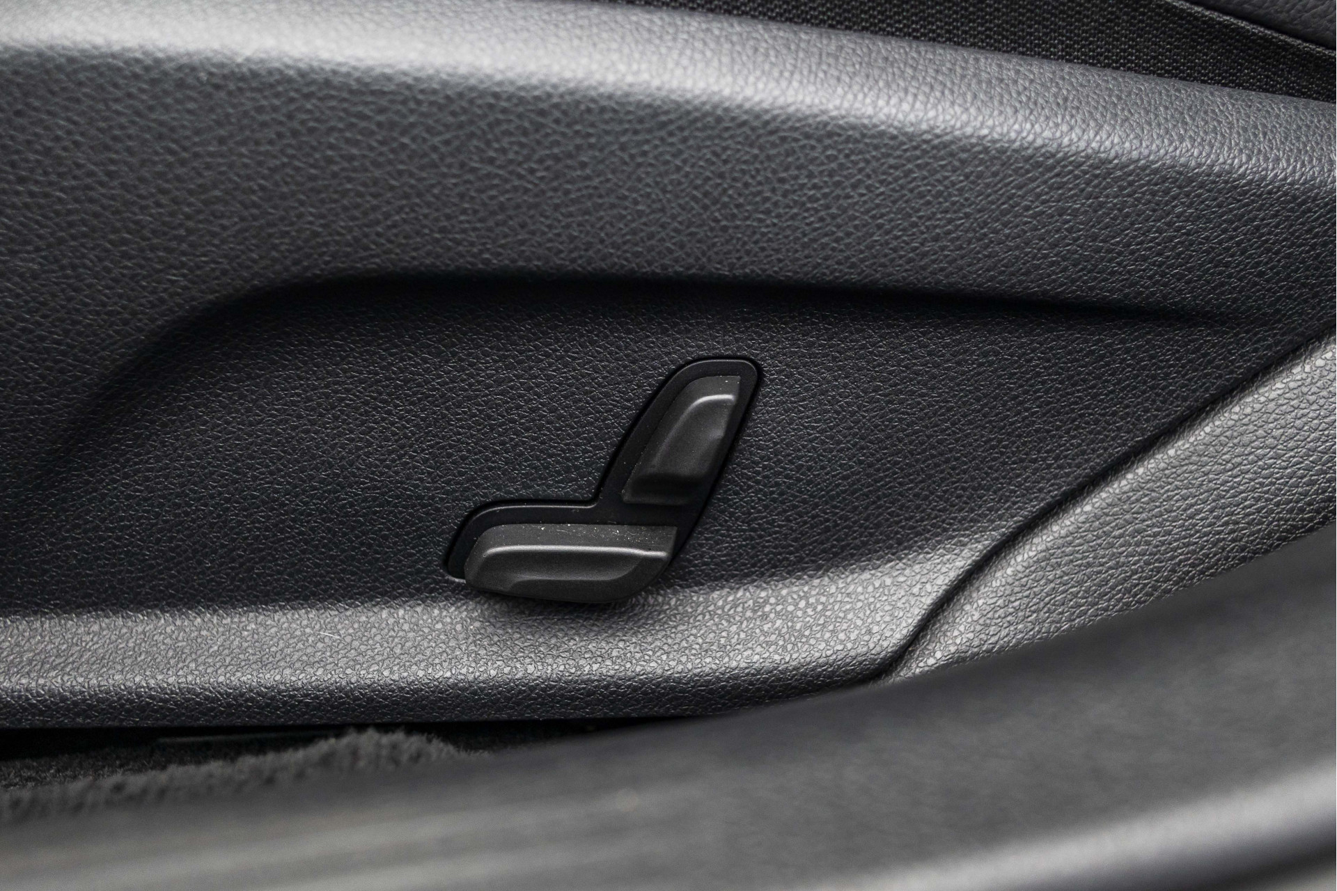 Foto van Mercedes-Benz C 200