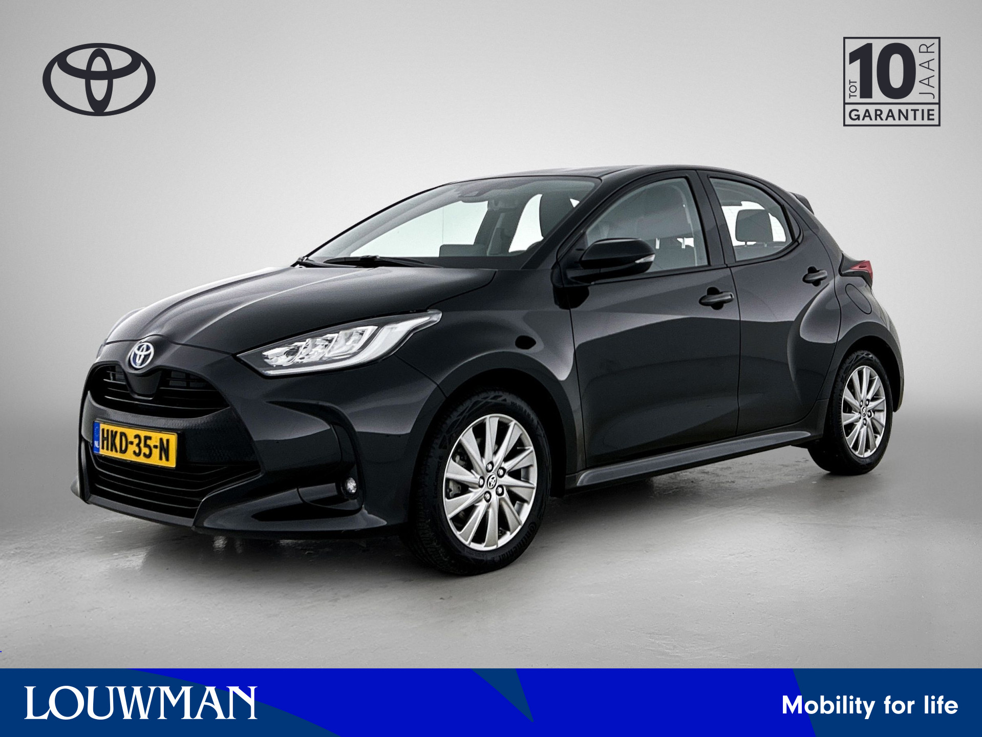 Toyota Toyota Yaris 1.5 Hybrid Business Plus 2024 - voorkant