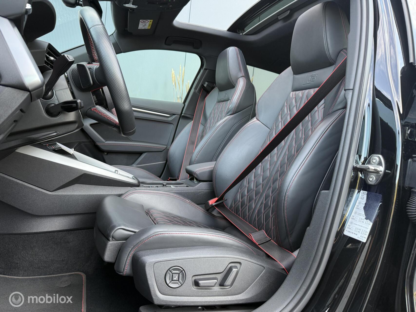 Foto van Audi S3 Sportback