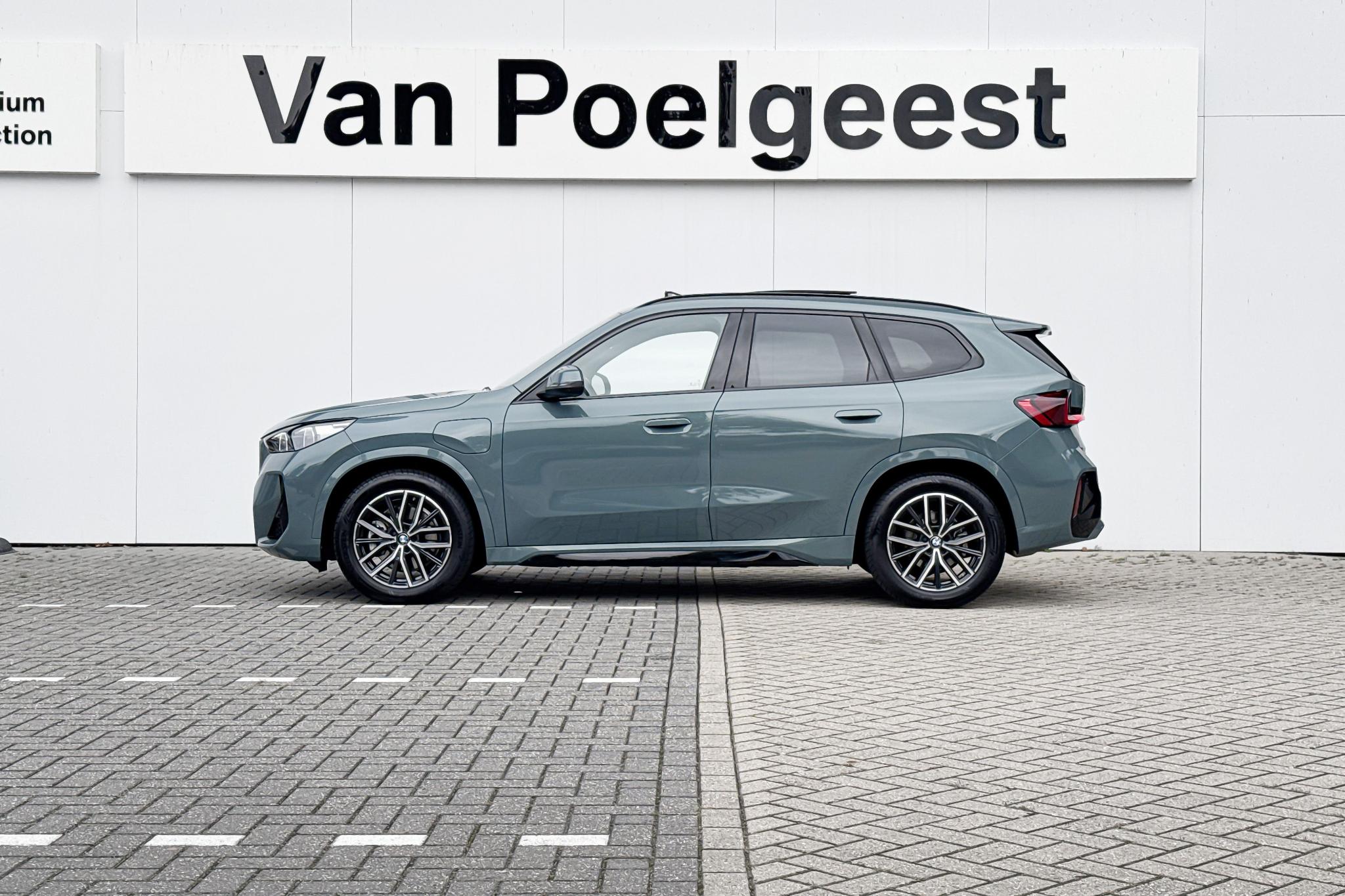Foto van BMW X1 Xdrive25e