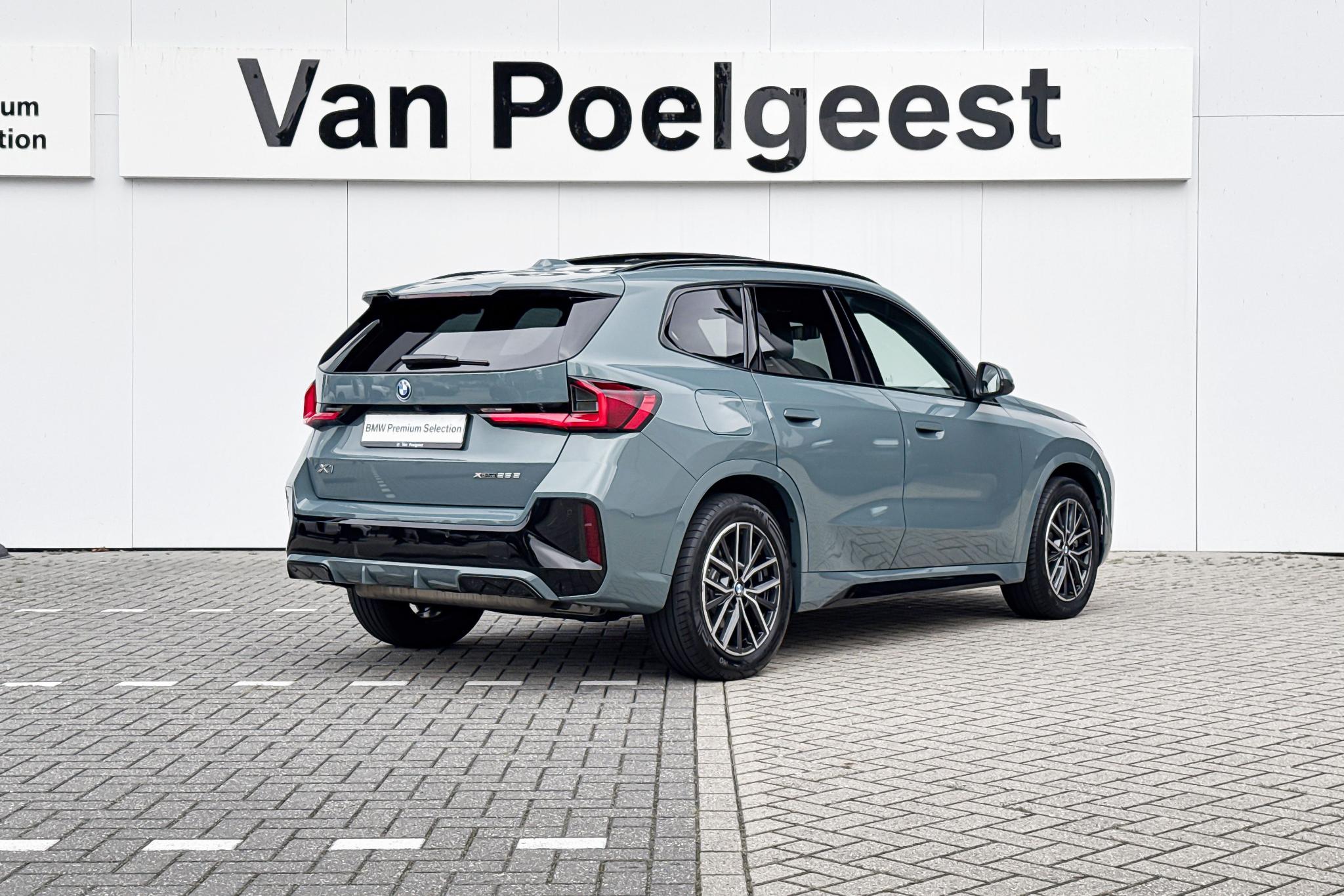 Foto van BMW X1 Xdrive25e