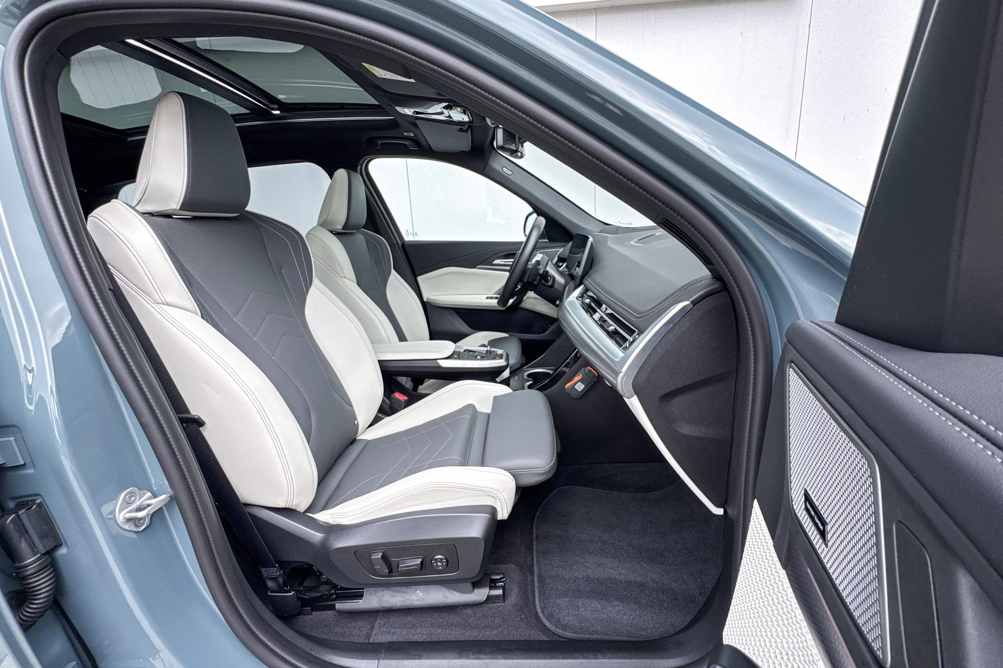 Foto van BMW X1 Xdrive25e