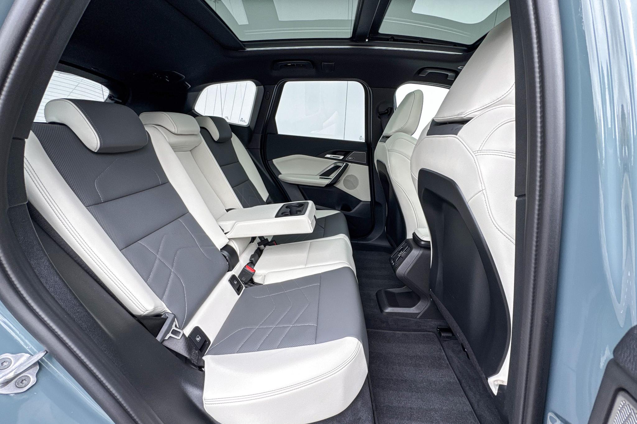 Foto van BMW X1 Xdrive25e