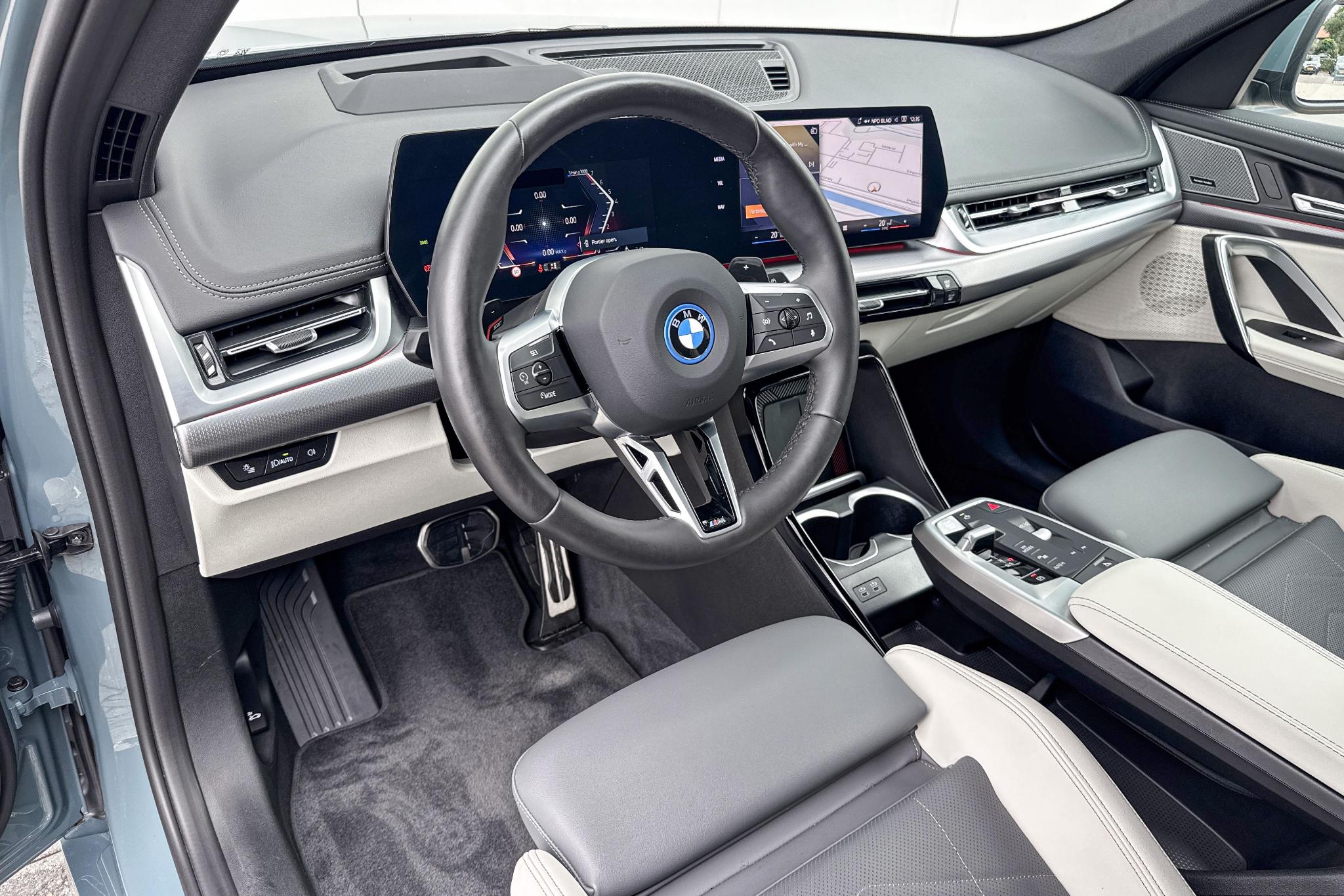 Foto van BMW X1 Xdrive25e