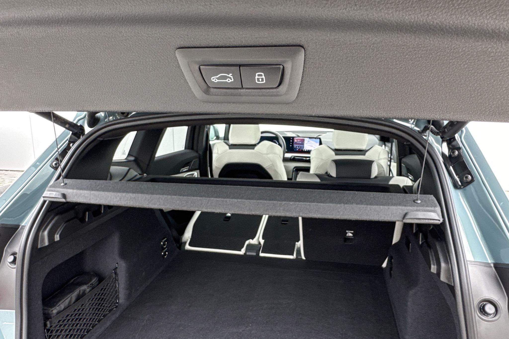 Foto van BMW X1 Xdrive25e