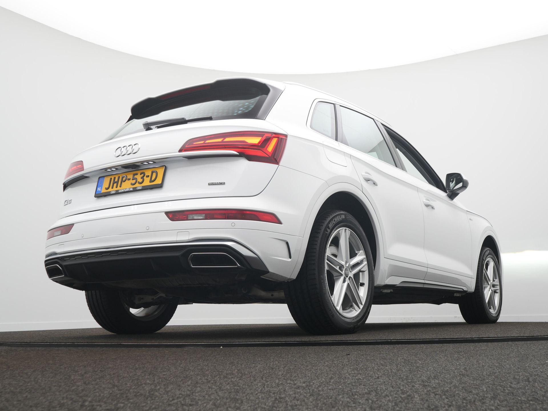 Foto van Audi Q5 55 TFSI E