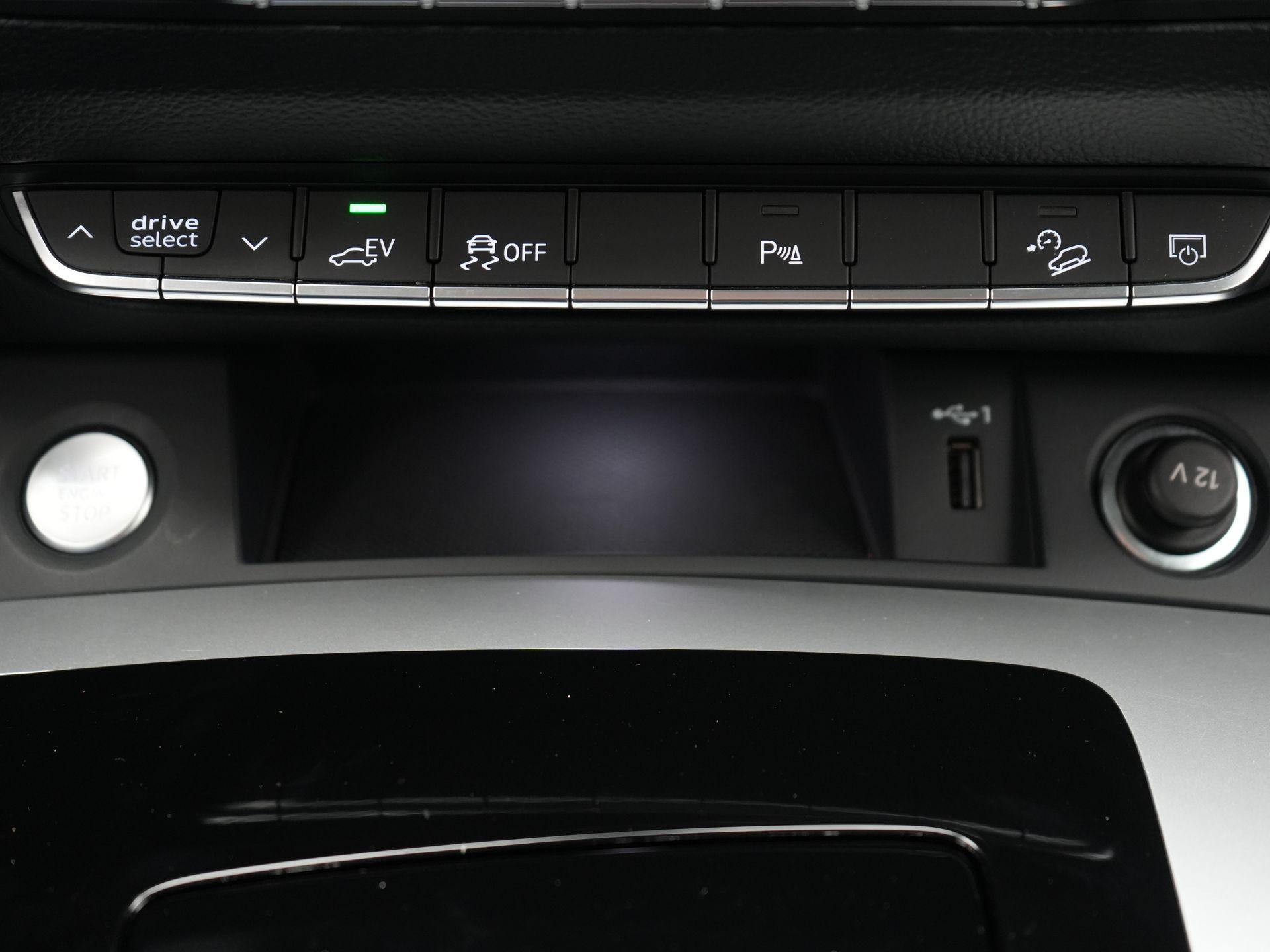Foto van Audi Q5 55 TFSI E