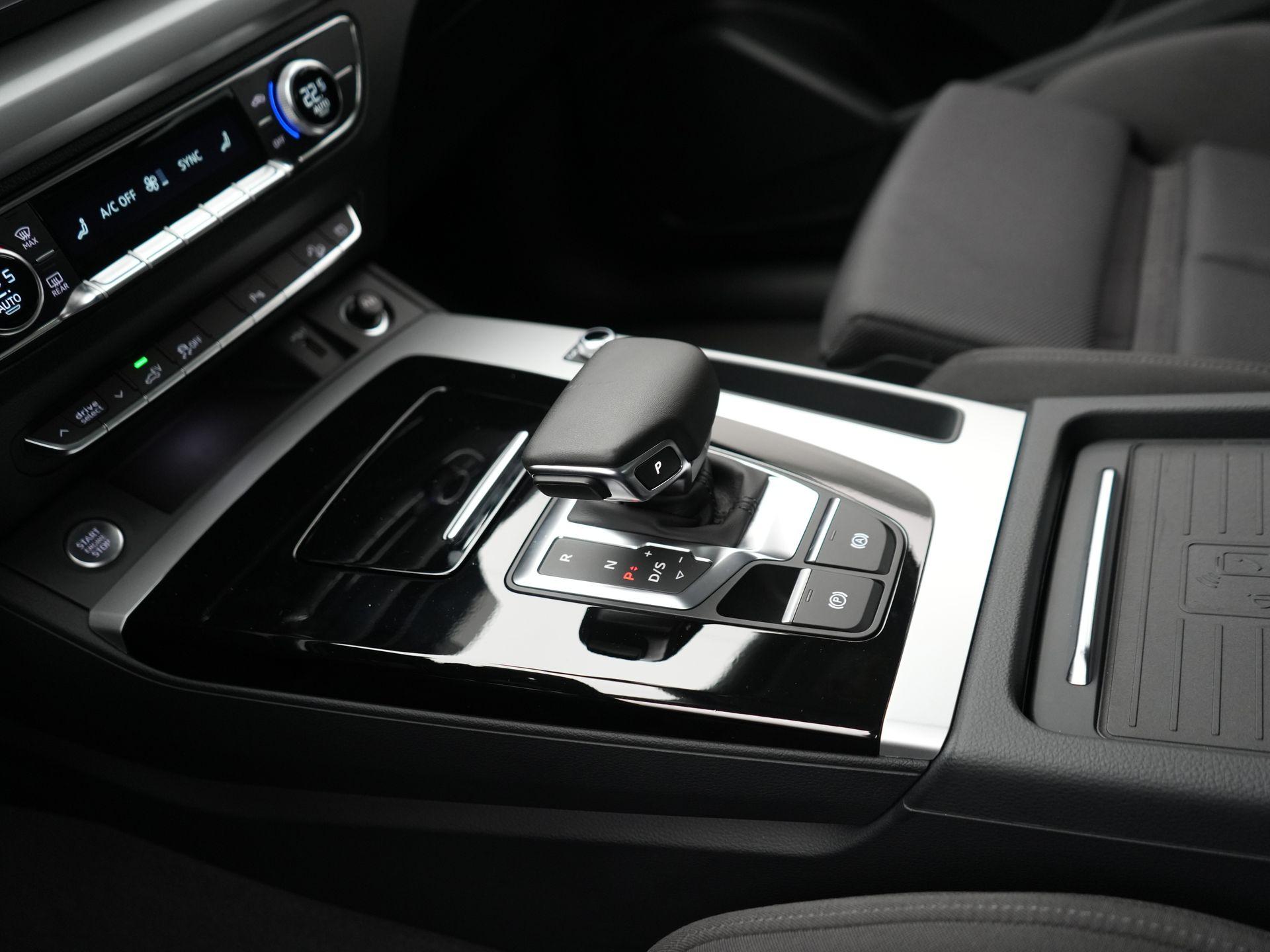 Foto van Audi Q5 55 TFSI E