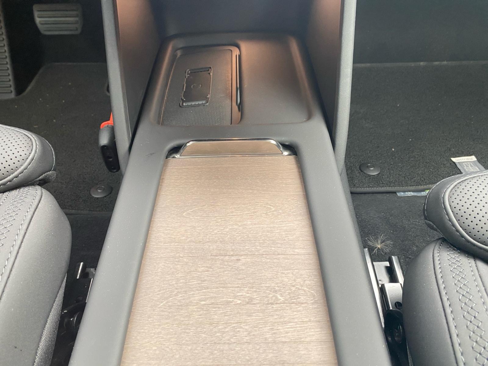 Foto van Volvo Es90