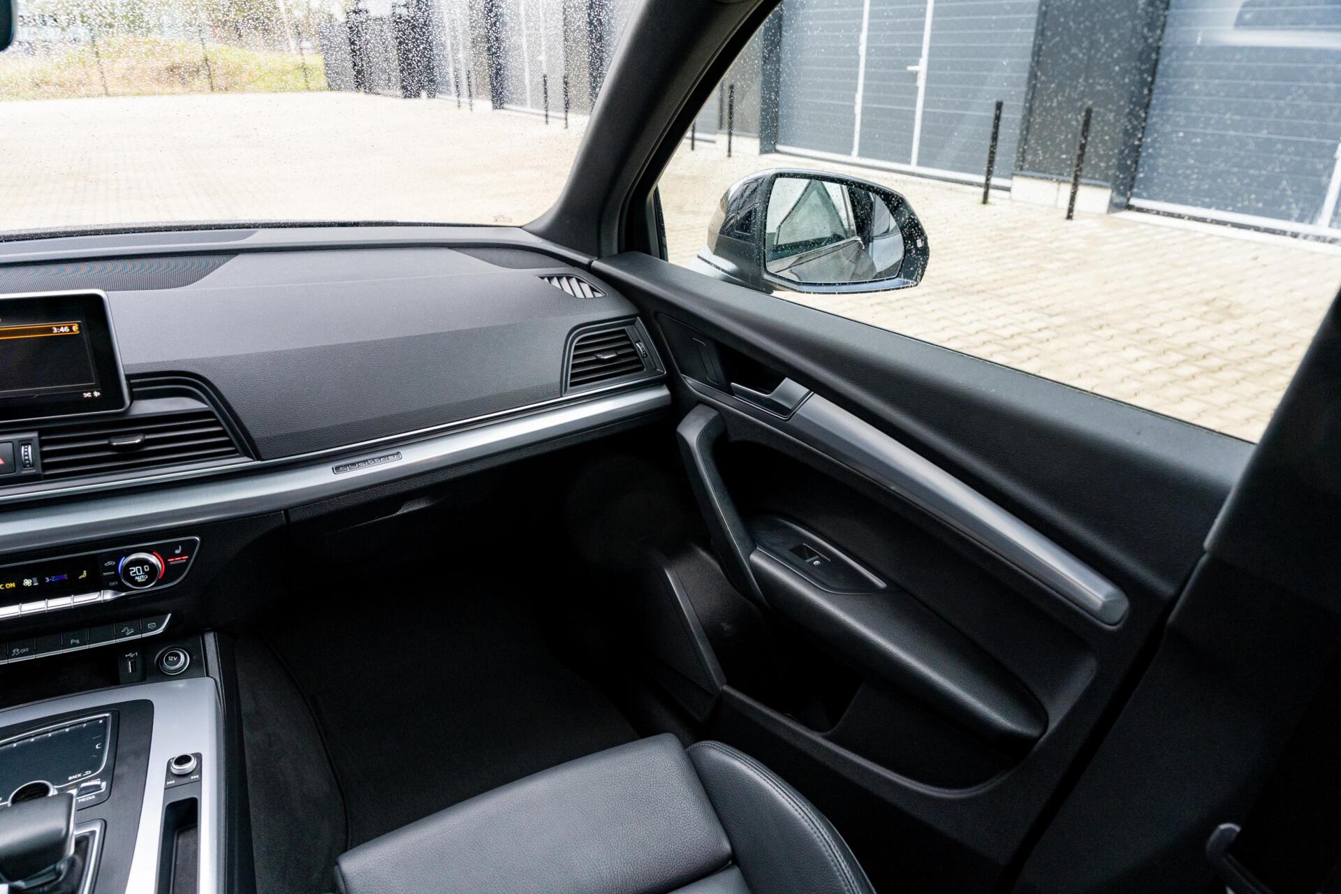 Foto van Audi Q5 55 TFSI E