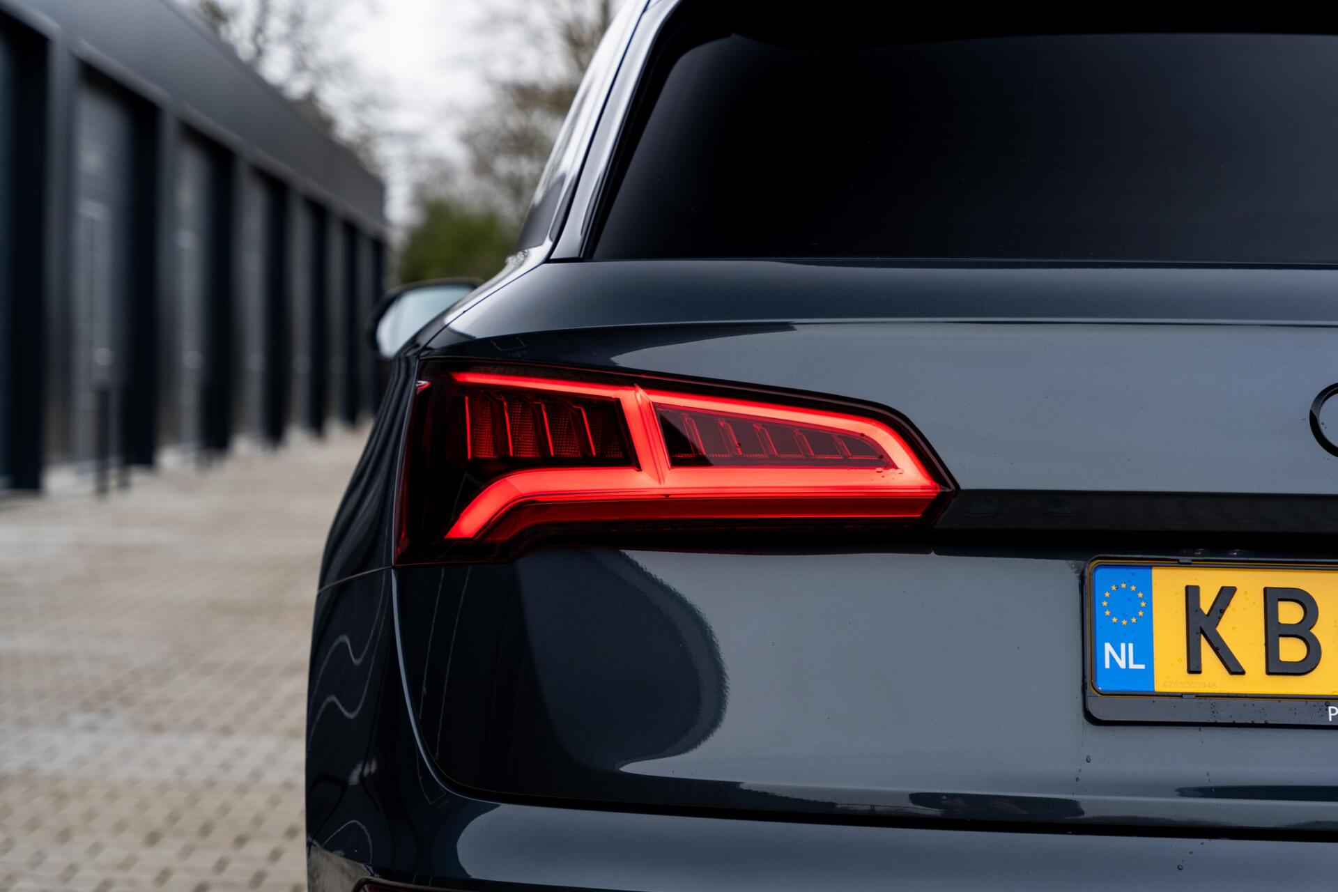 Foto van Audi Q5 55 TFSI E