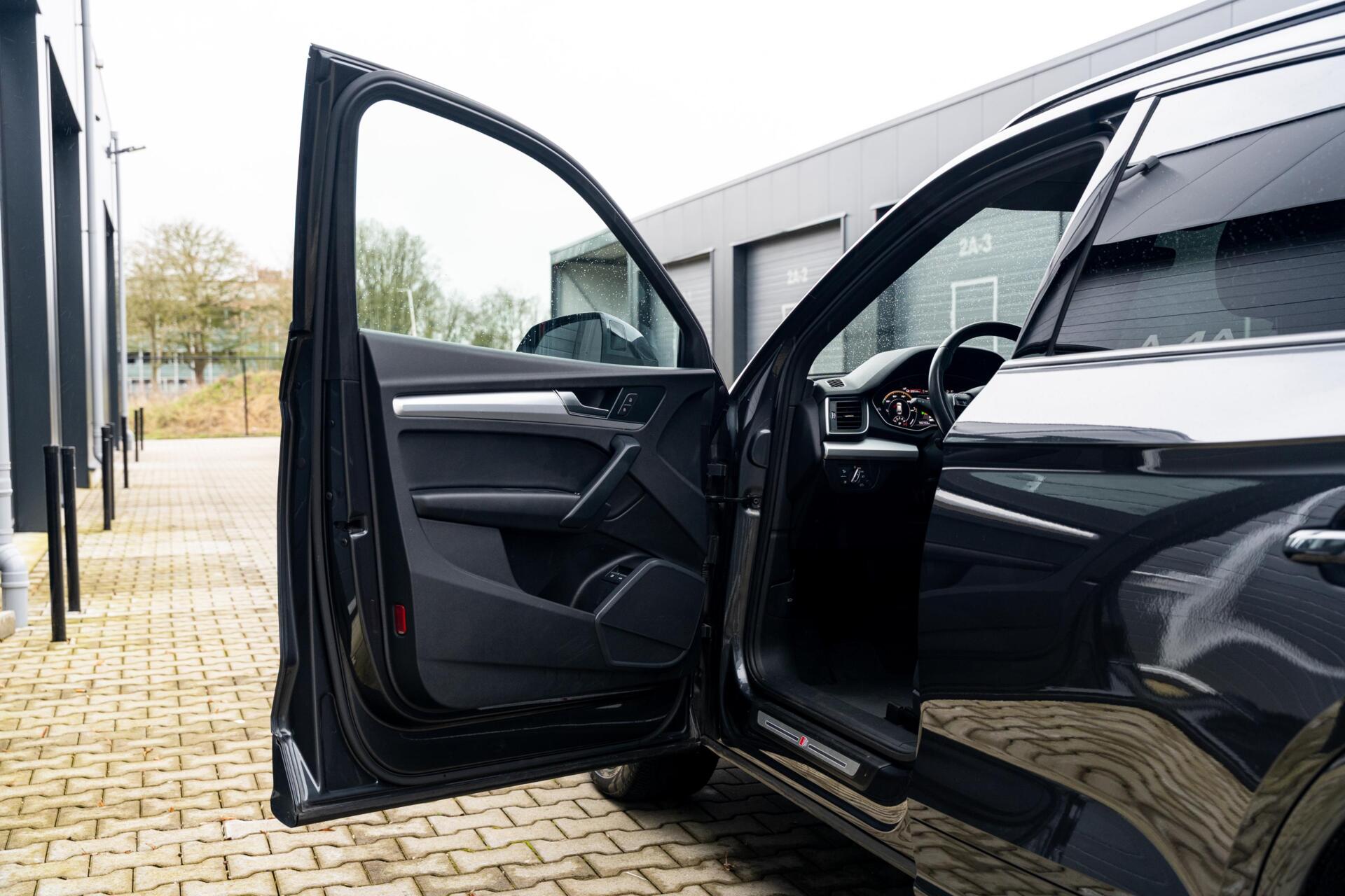 Foto van Audi Q5 55 TFSI E