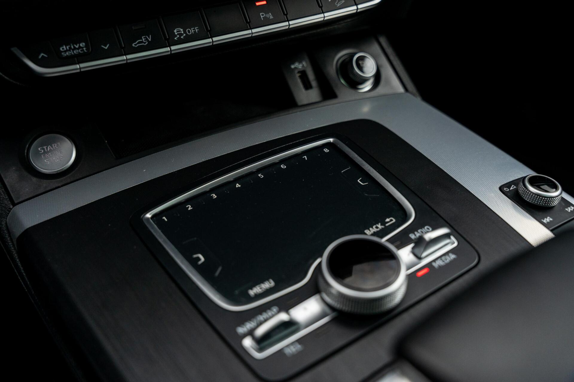 Foto van Audi Q5 55 TFSI E