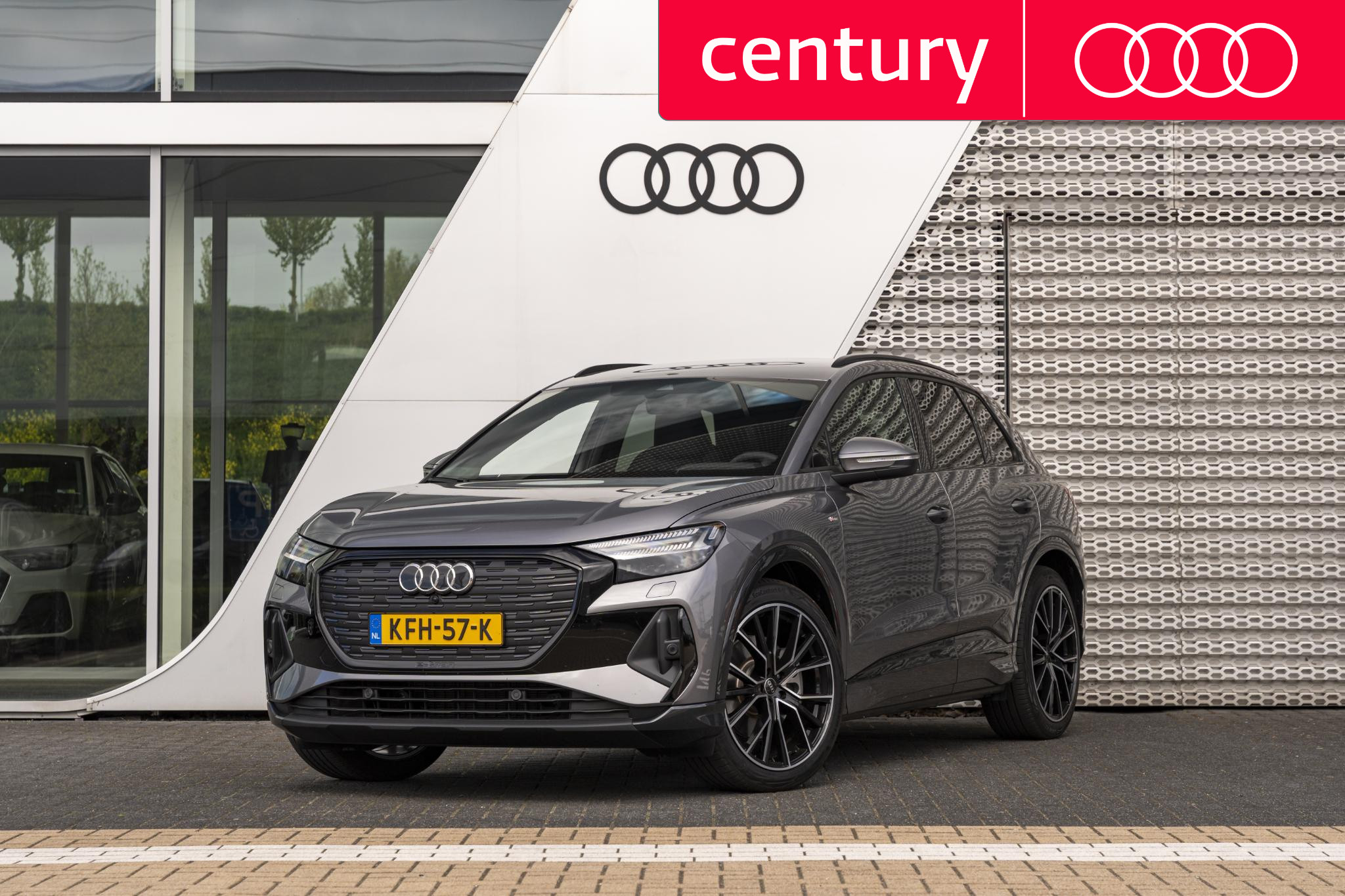Audi Q4 45 E-tron 45 quattro S Edition Competition 82 kWh 2026 - voorkant
