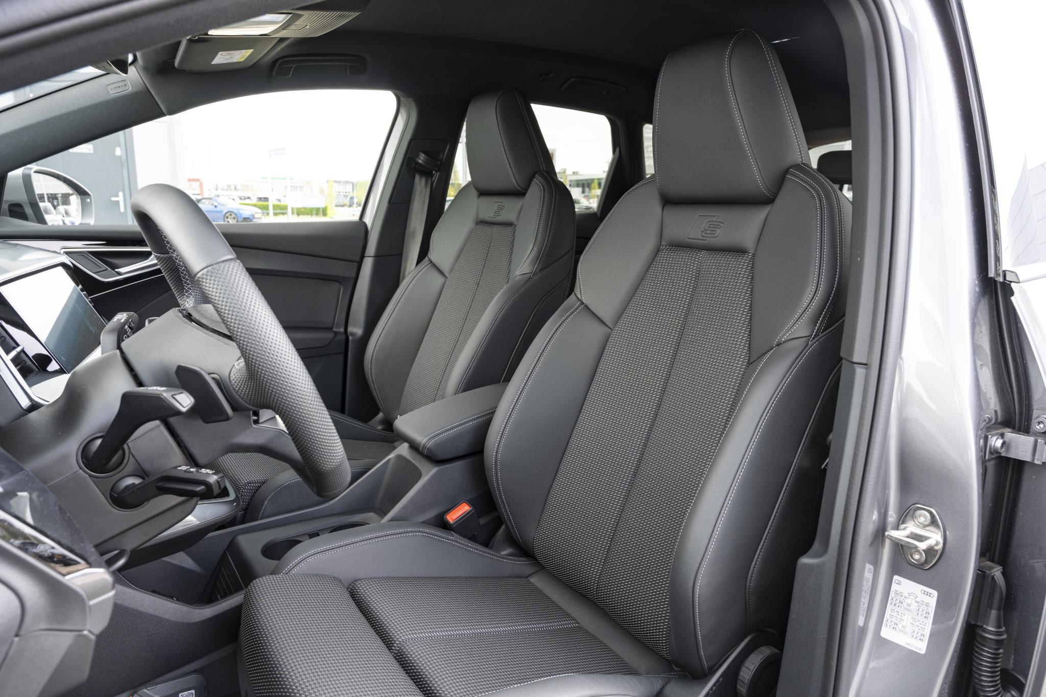Foto van Audi Q4 45 E-tron