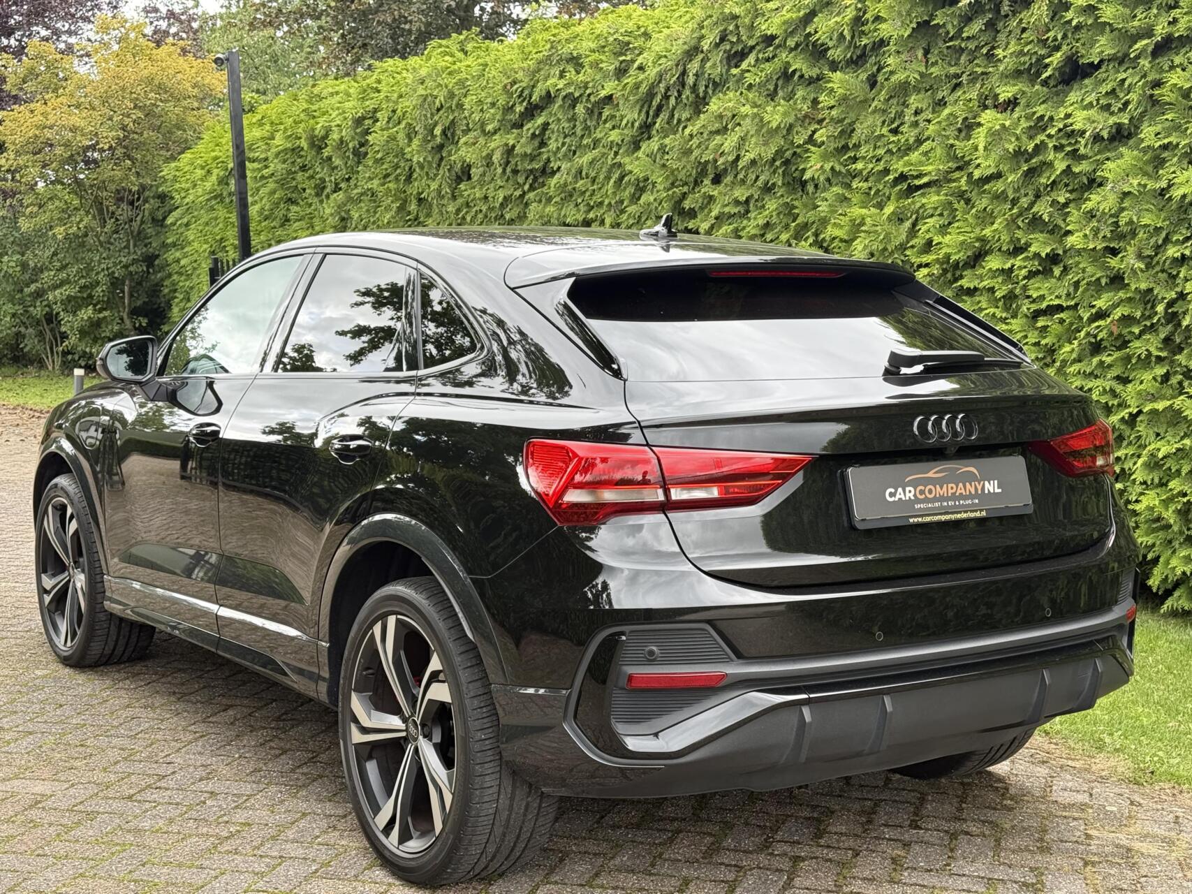 Foto van Audi Q3 Sportback E-tron