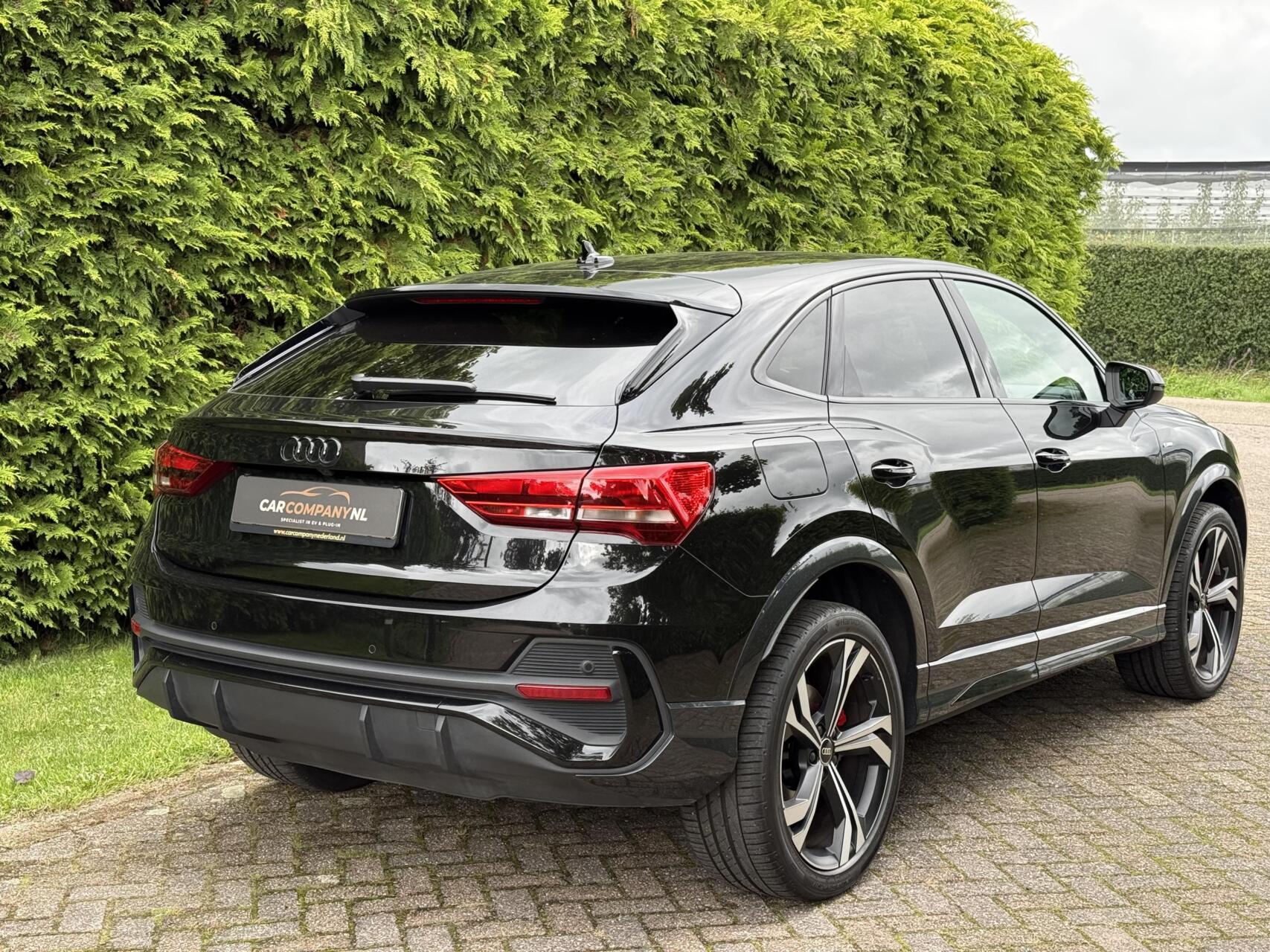 Foto van Audi Q3 Sportback E-tron