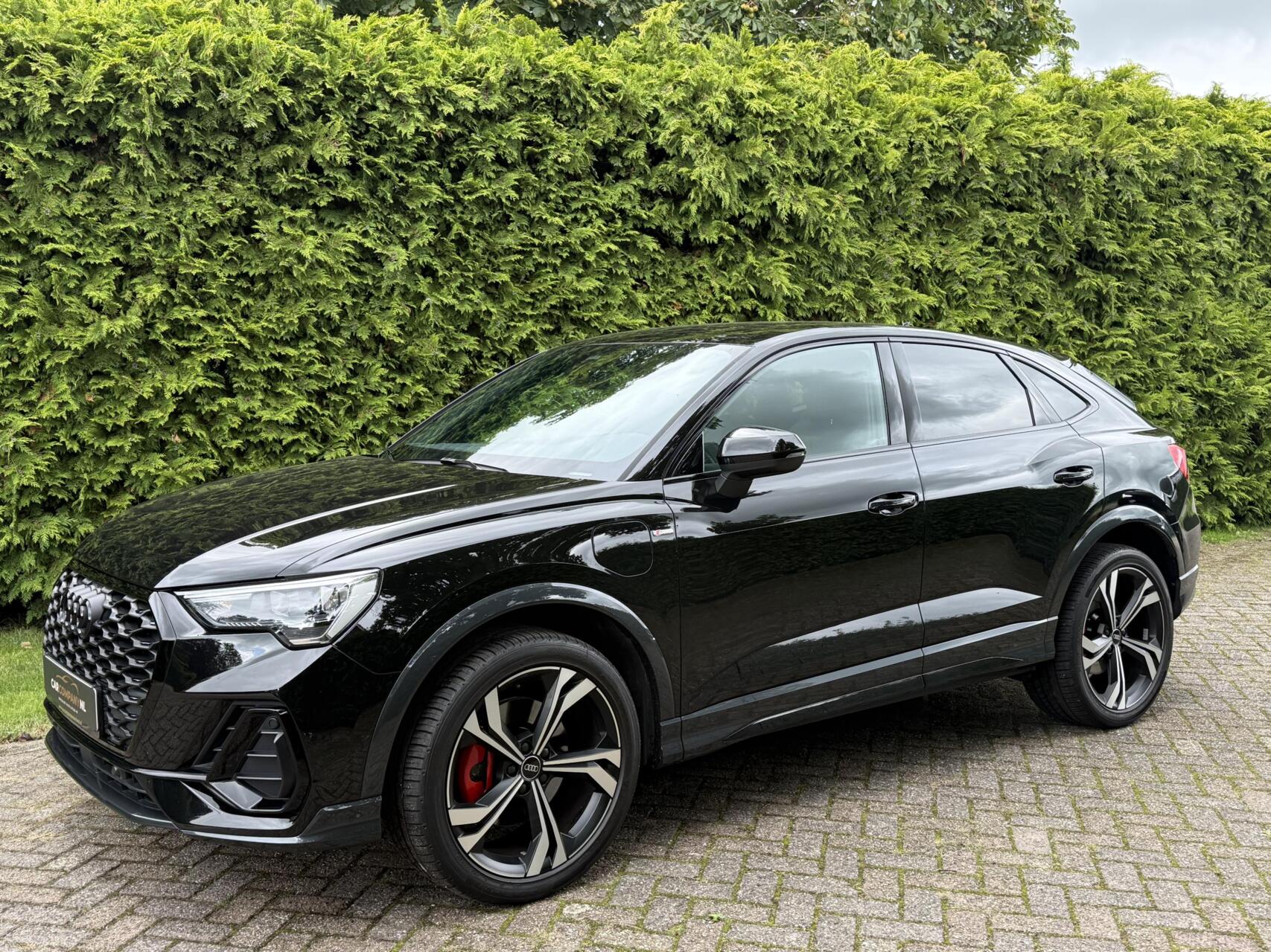 Foto van Audi Q3 Sportback E-tron
