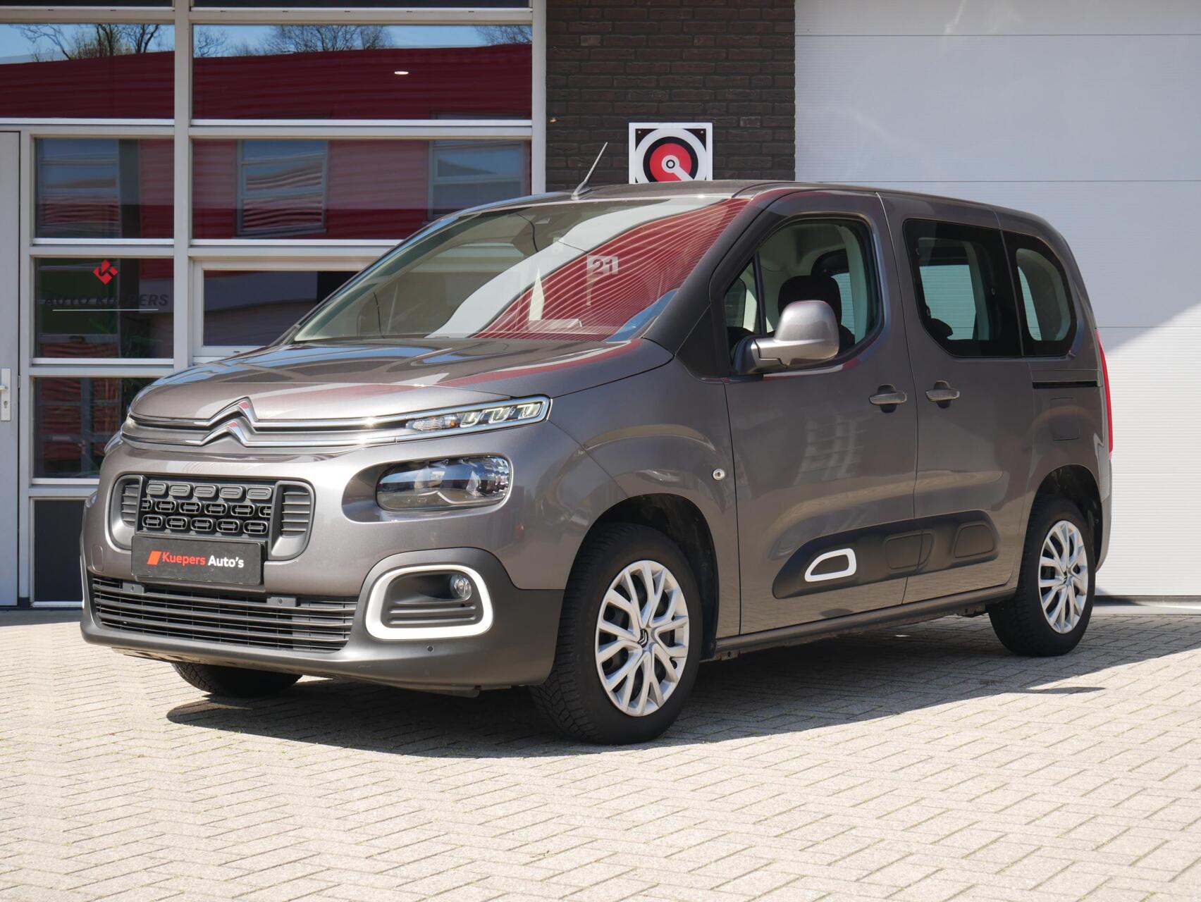 Citroen Berlingo Combi 1.2 PureTech Camera| Cruise| Clima| Carplay 2021 - voorkant
