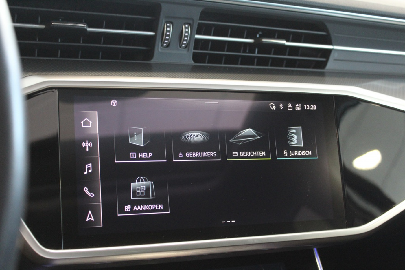 Foto van Audi A6 Avant 50 TFSI E