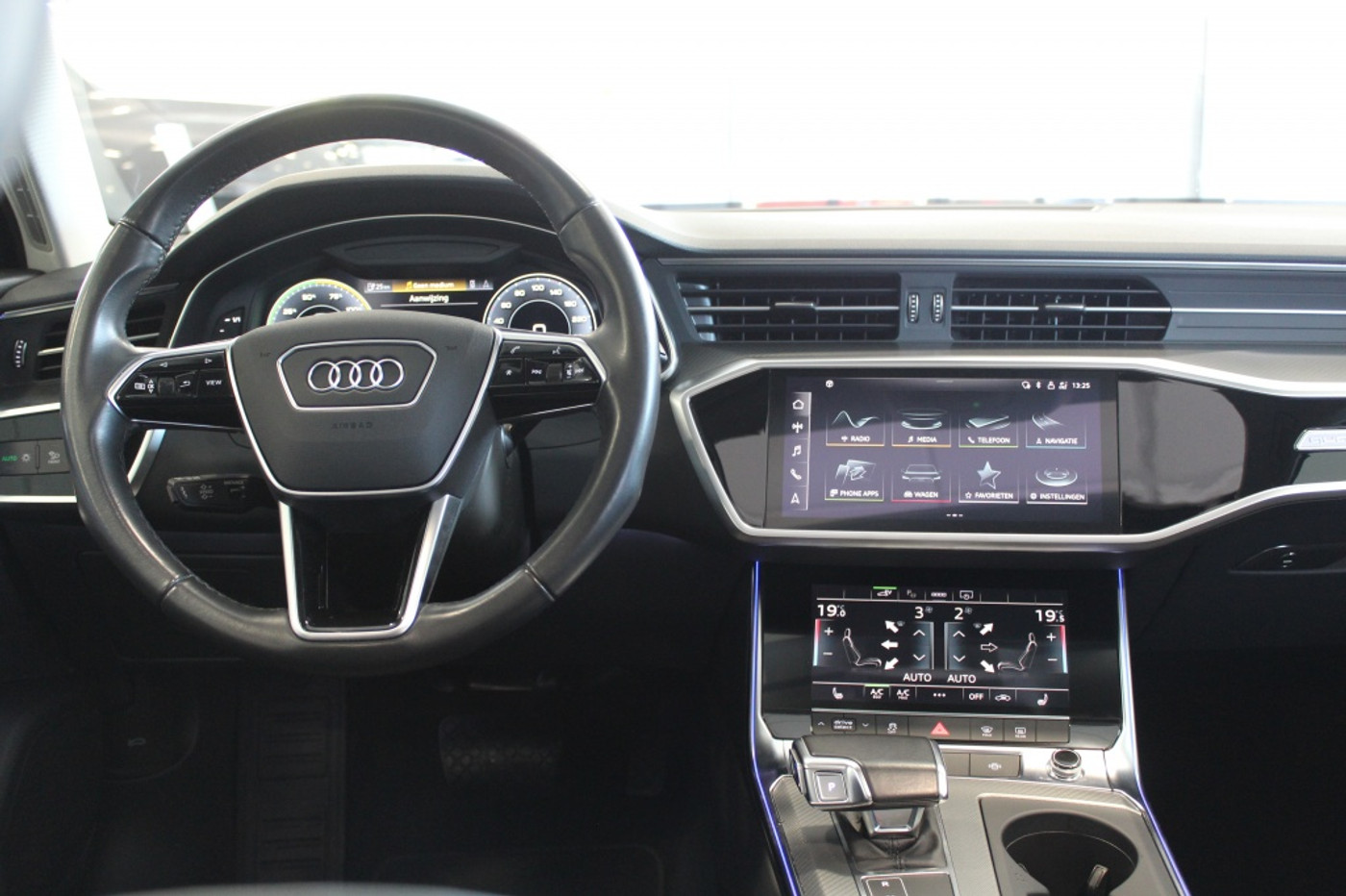 Foto van Audi A6 Avant 50 TFSI E