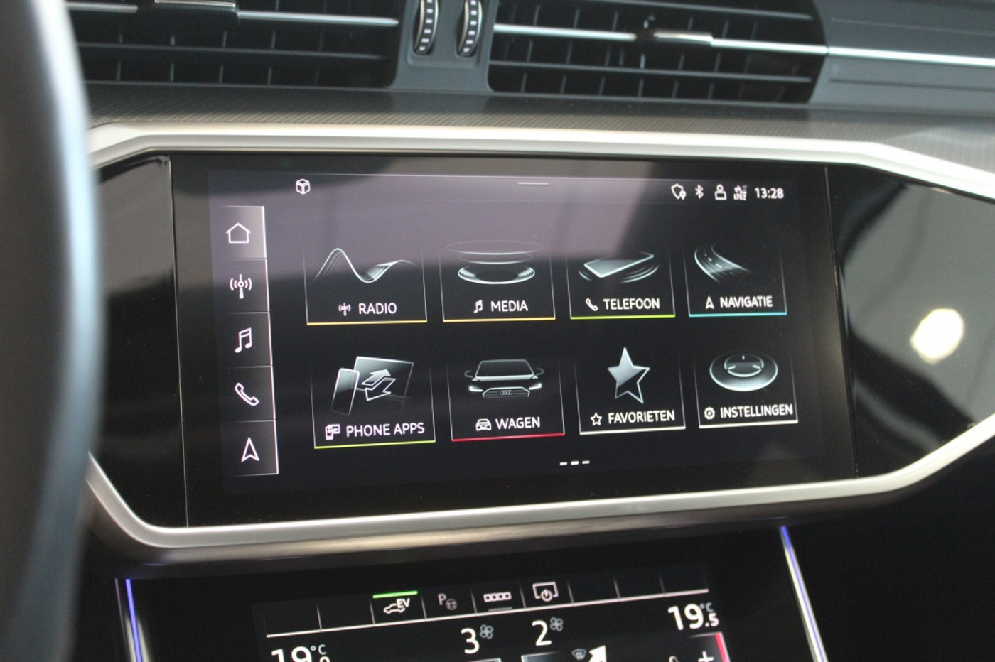 Foto van Audi A6 Avant 50 TFSI E
