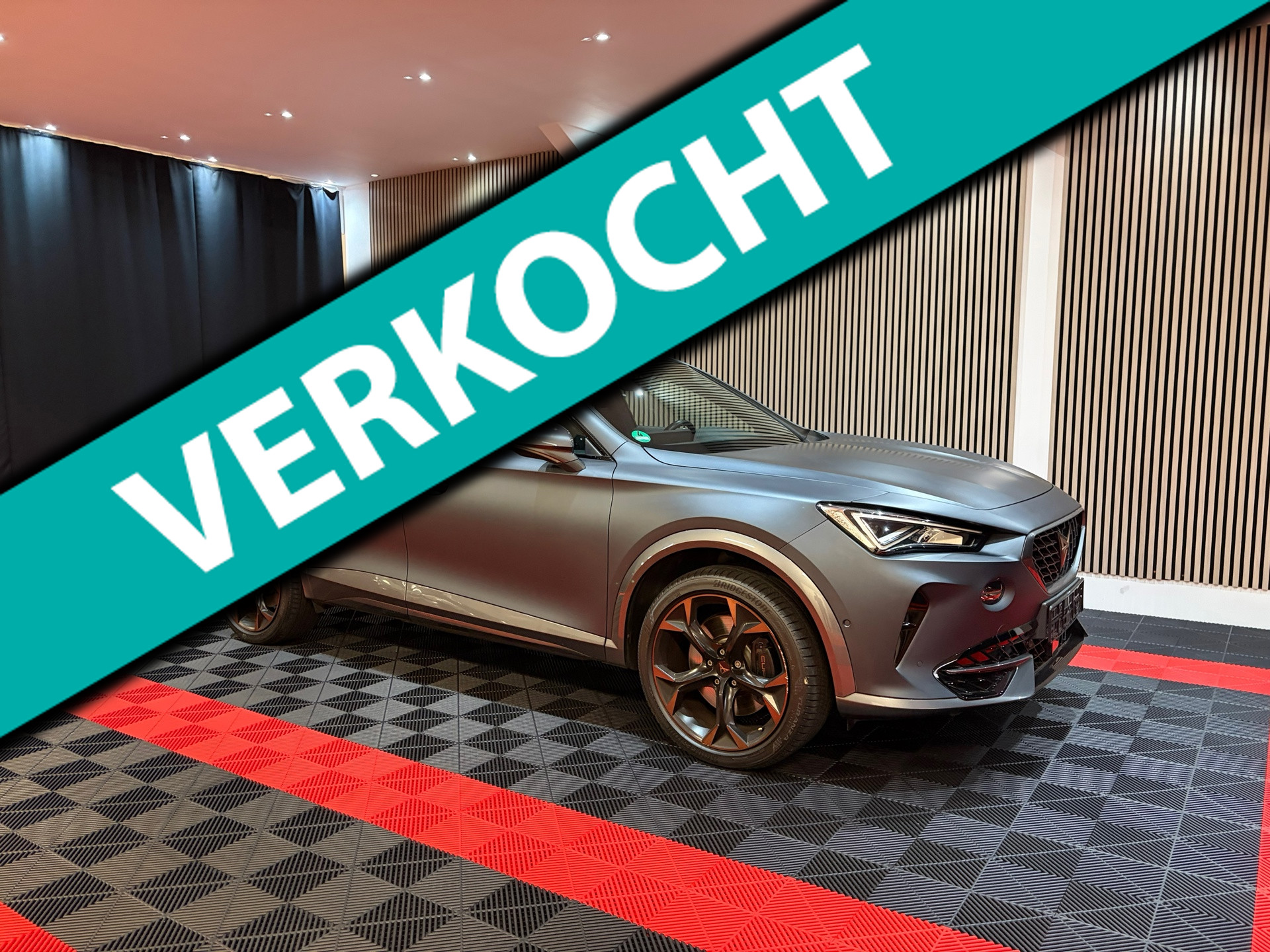 Cupra Formentor VZ E-hybrid 1.4 e-Hybrid VZ Copper Edition Pano Cam Led Memory Matt Grey 2022 - voorkant