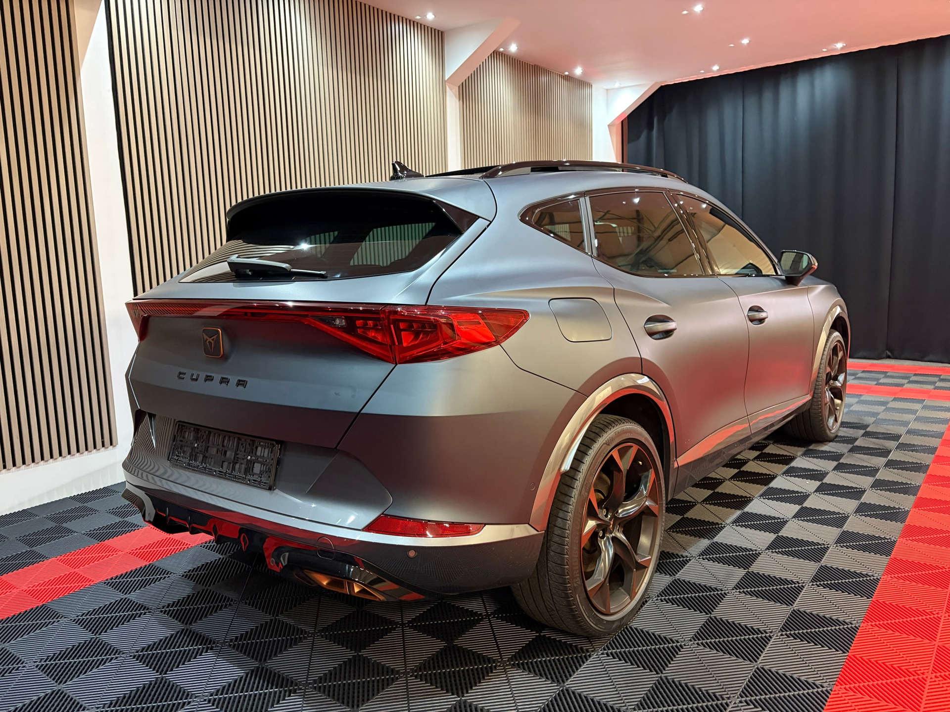 Foto van Cupra Formentor VZ E-hybrid