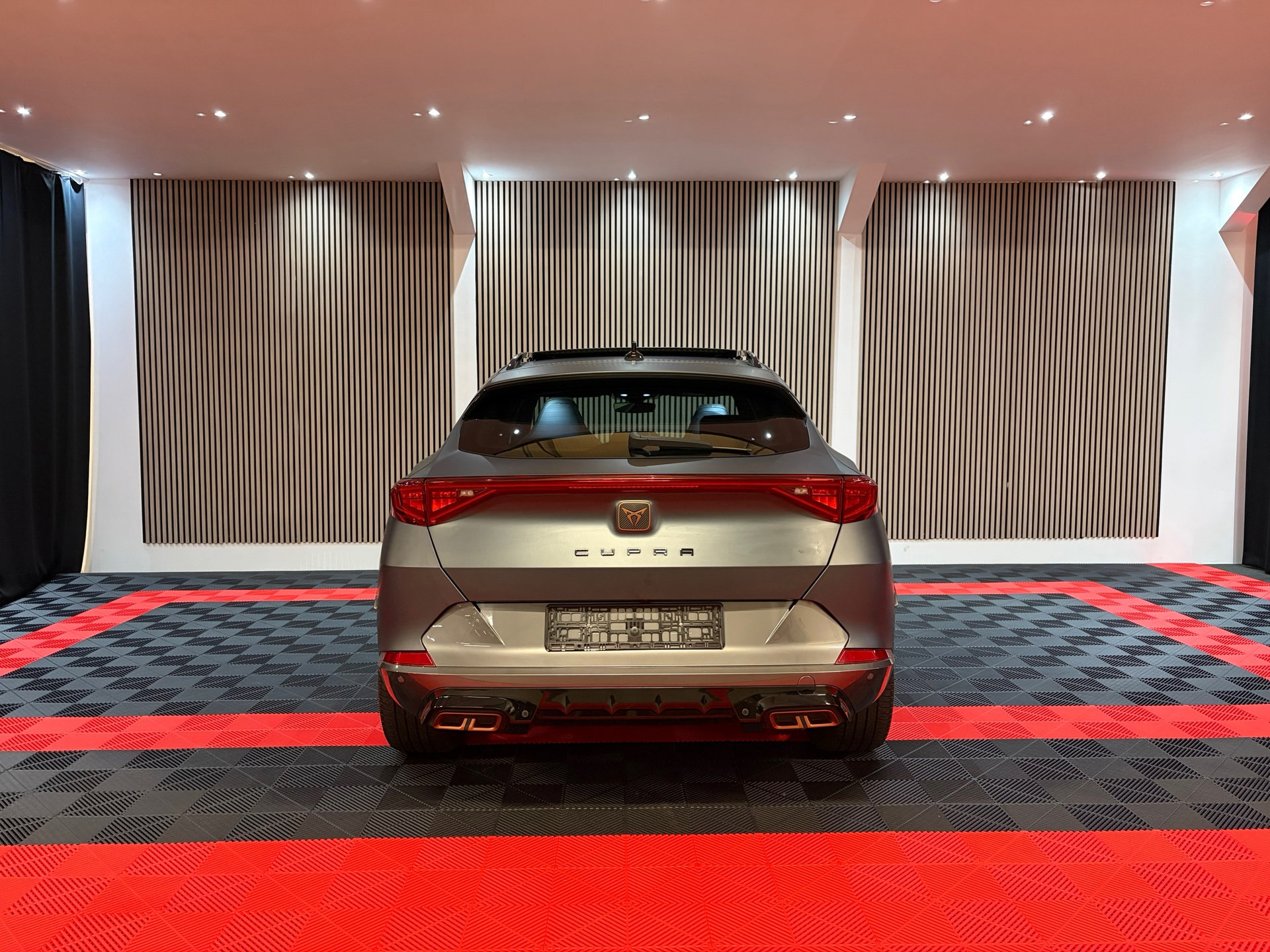 Foto van Cupra Formentor VZ E-hybrid
