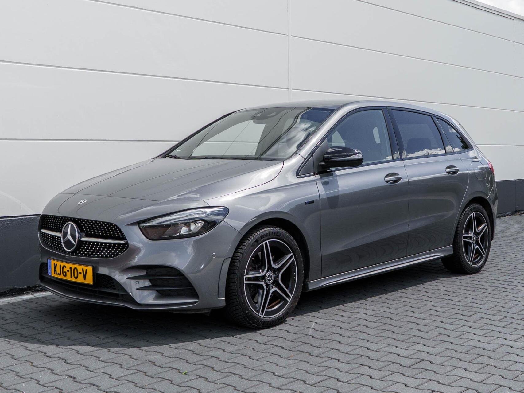 Foto van Mercedes-Benz B 250 E