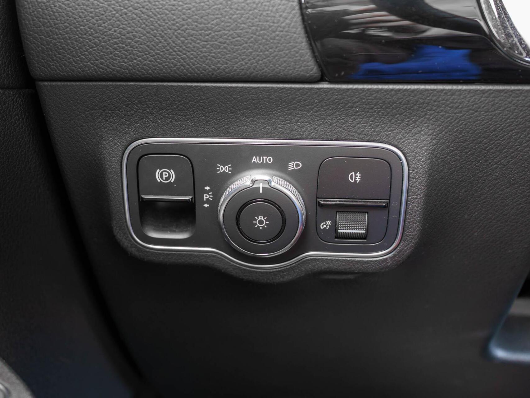 Foto van Mercedes-Benz B 250 E