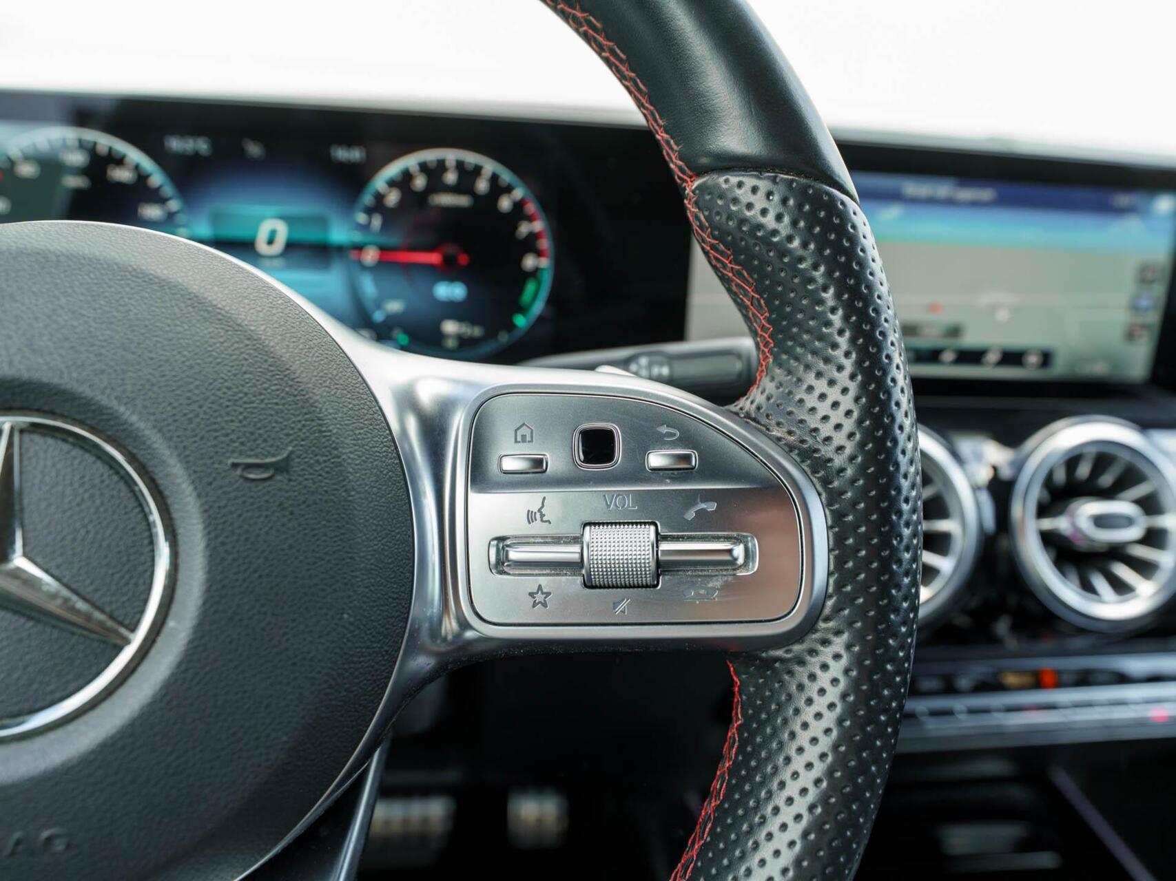 Foto van Mercedes-Benz B 250 E