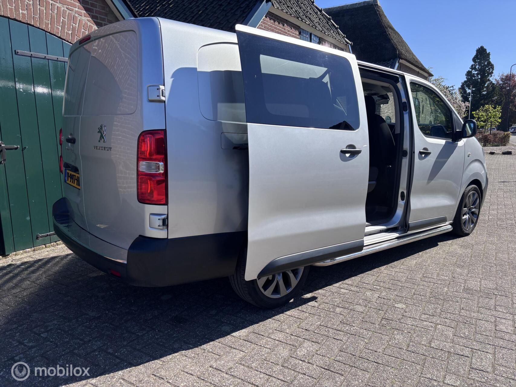Foto van Peugeot Expert