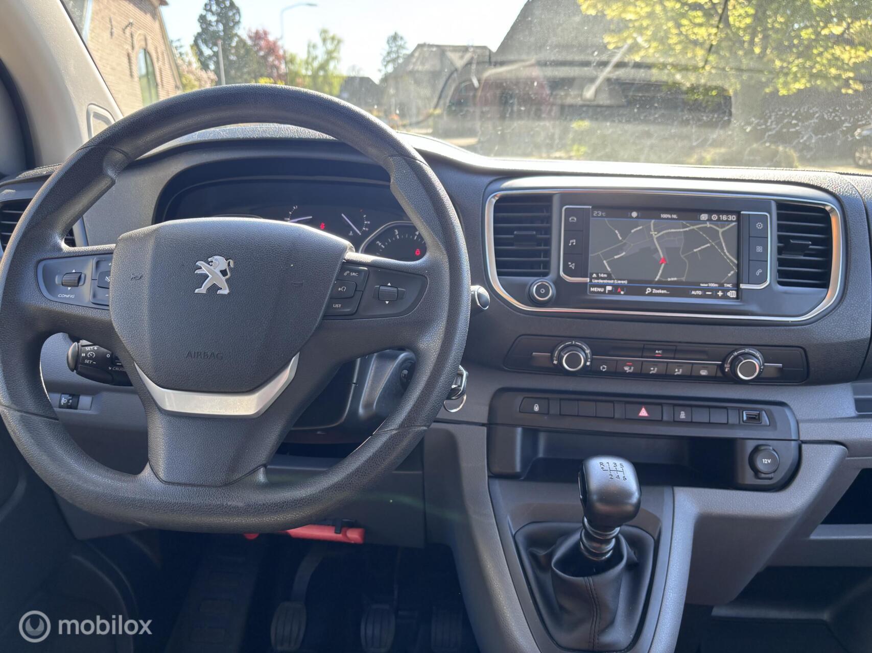 Foto van Peugeot Expert