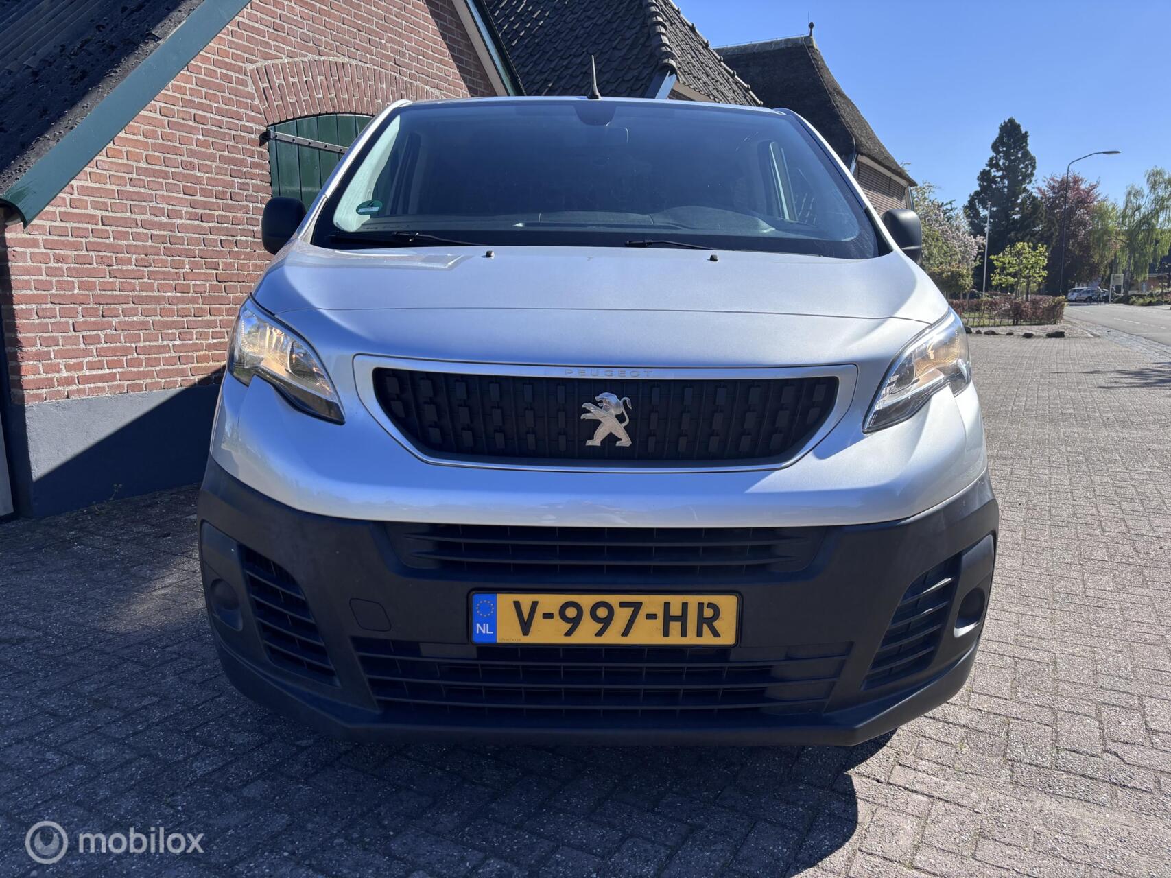 Foto van Peugeot Expert